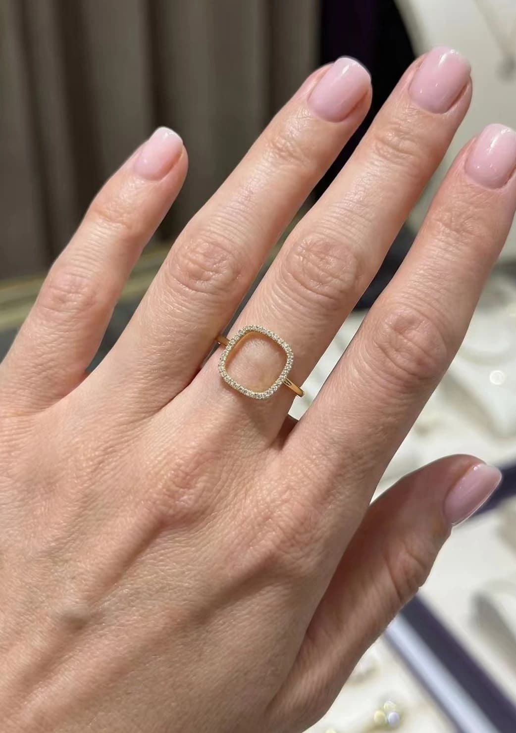 Bague carré