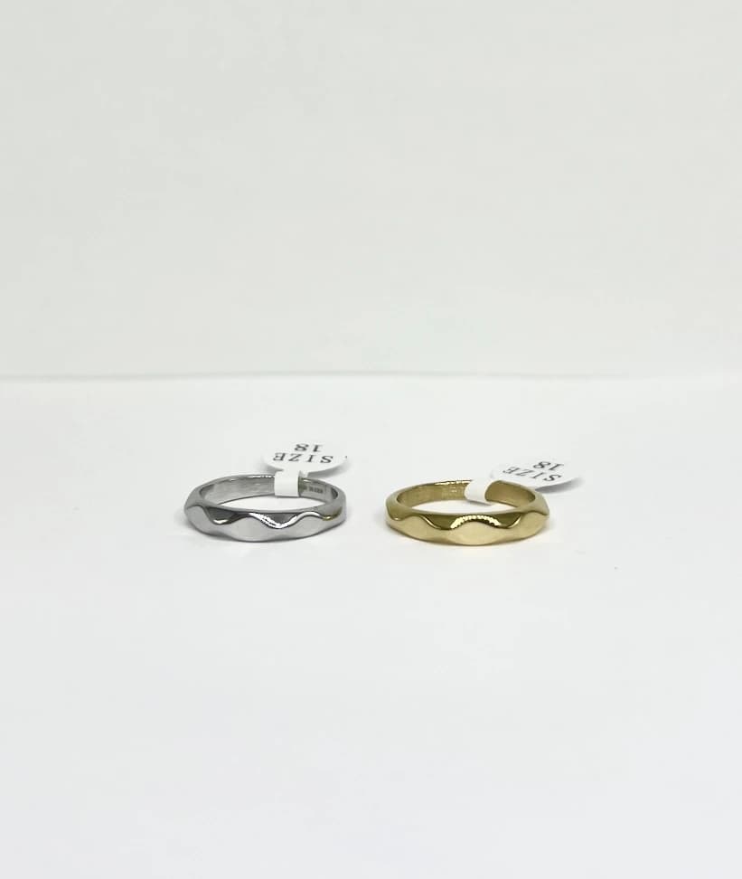 Bague effet ondulé