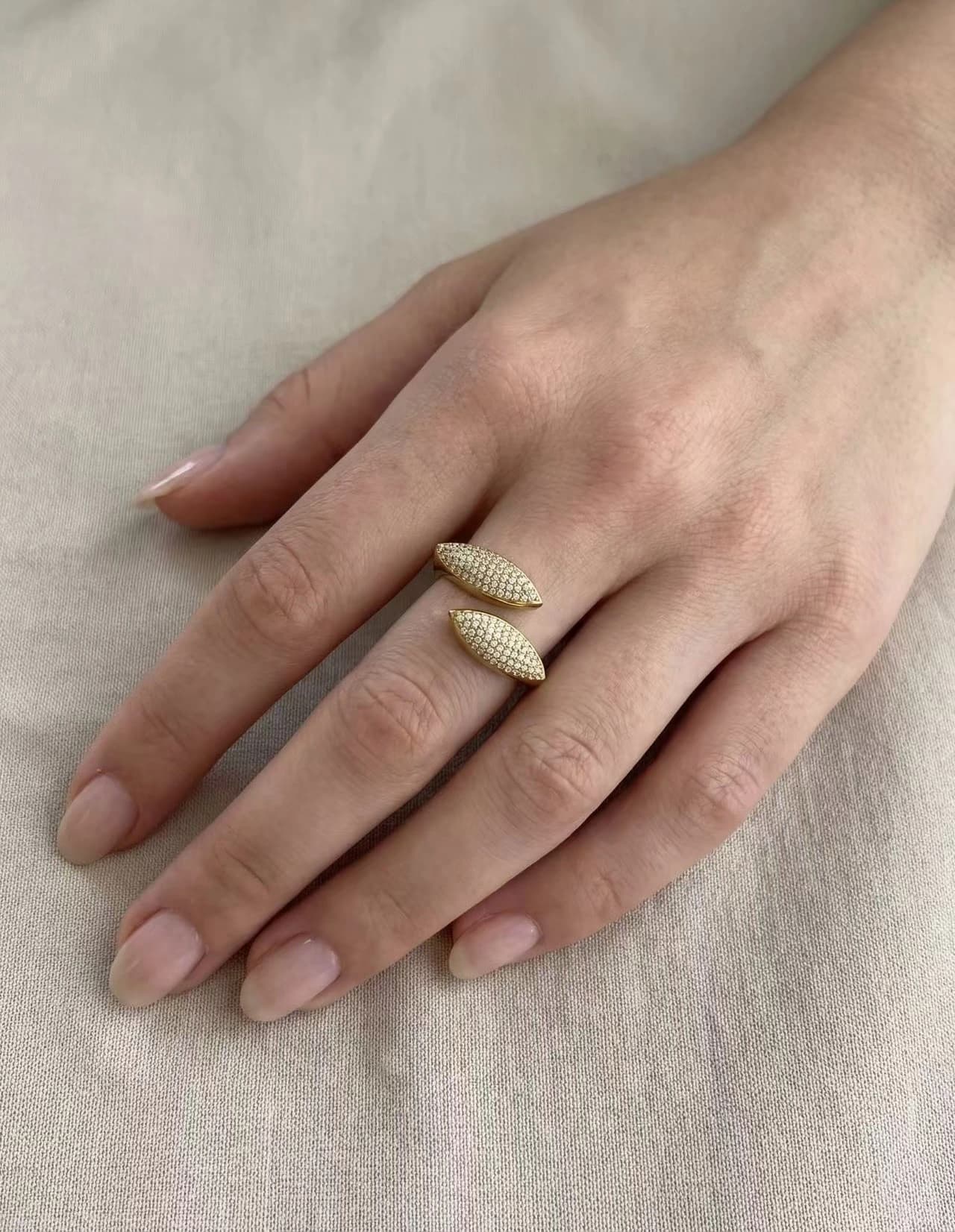 Bague marquise ouverte