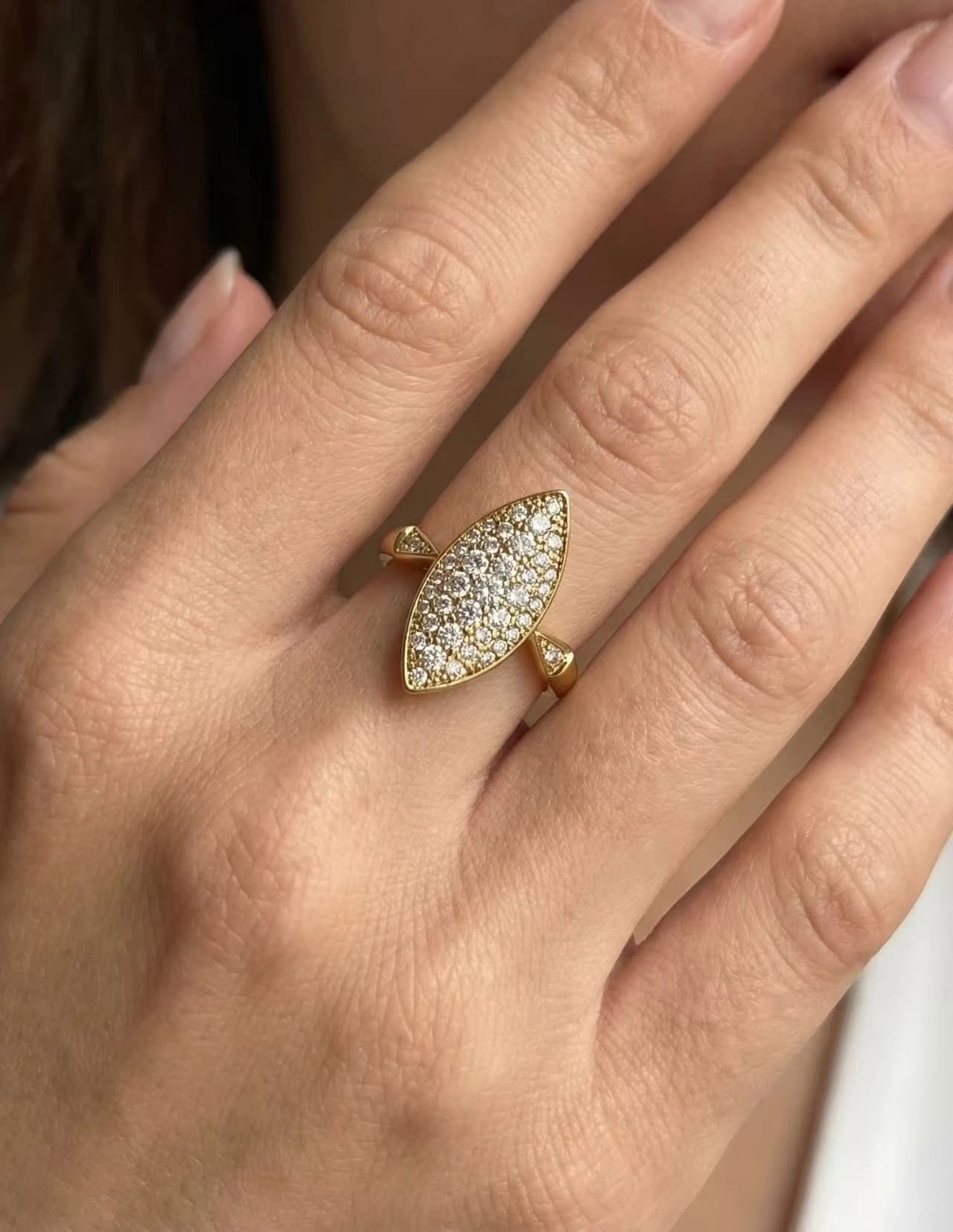 Bague marquise strass