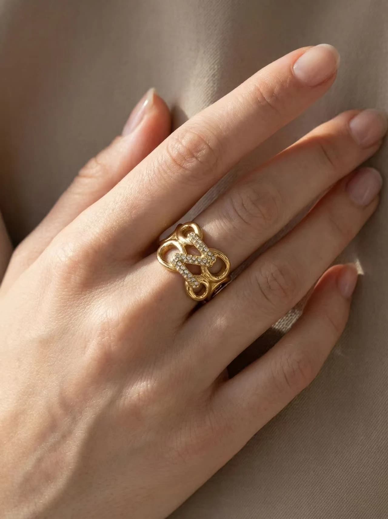 Bague cercle strass