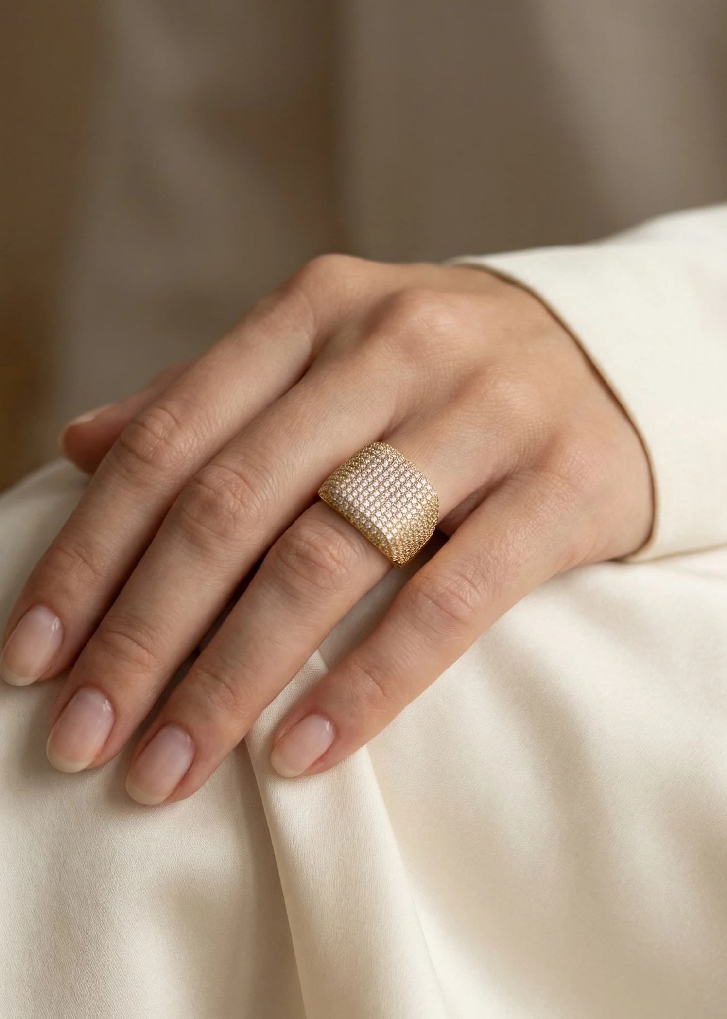 Bague carré strass