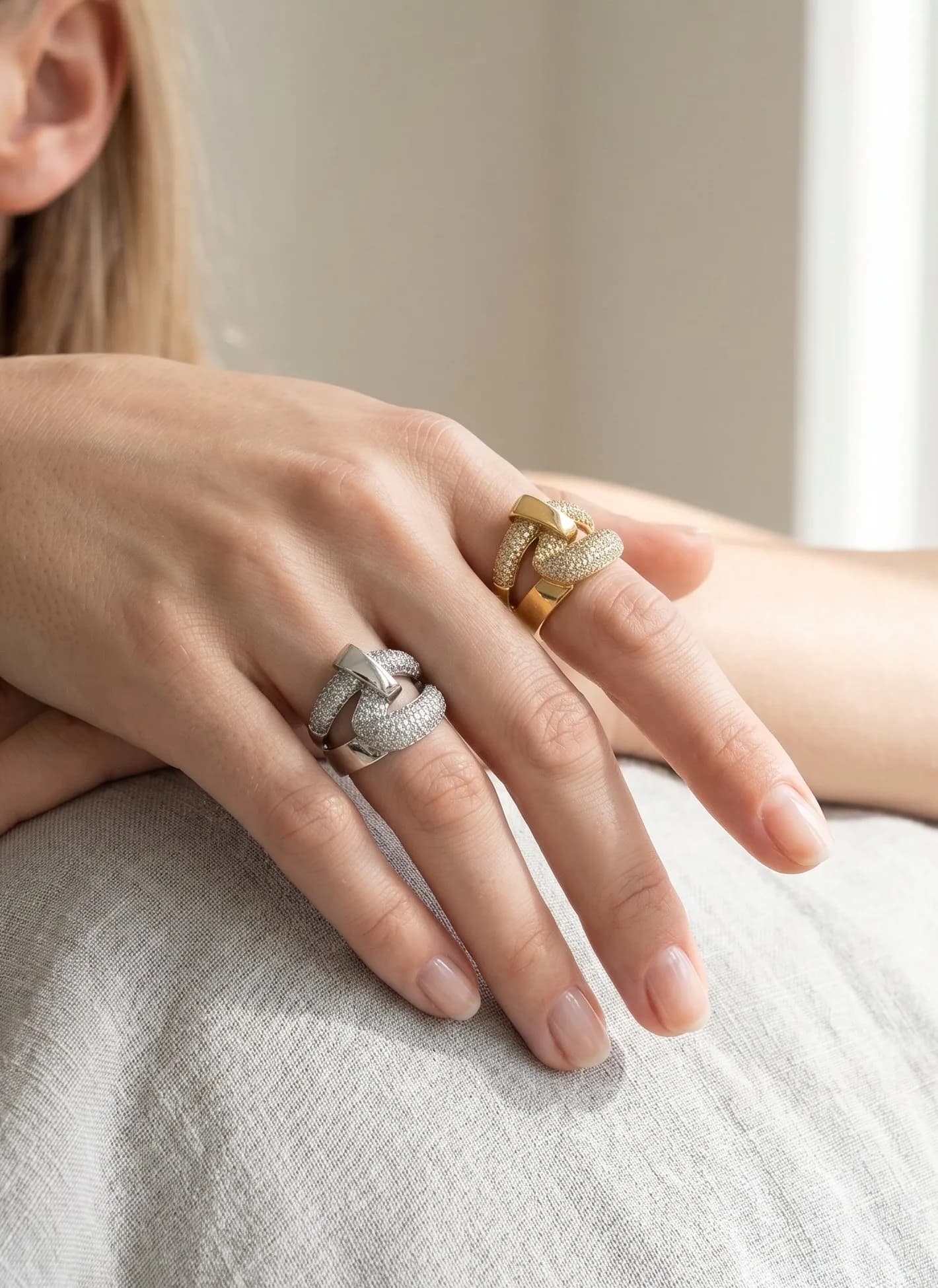 Bague noeud strass