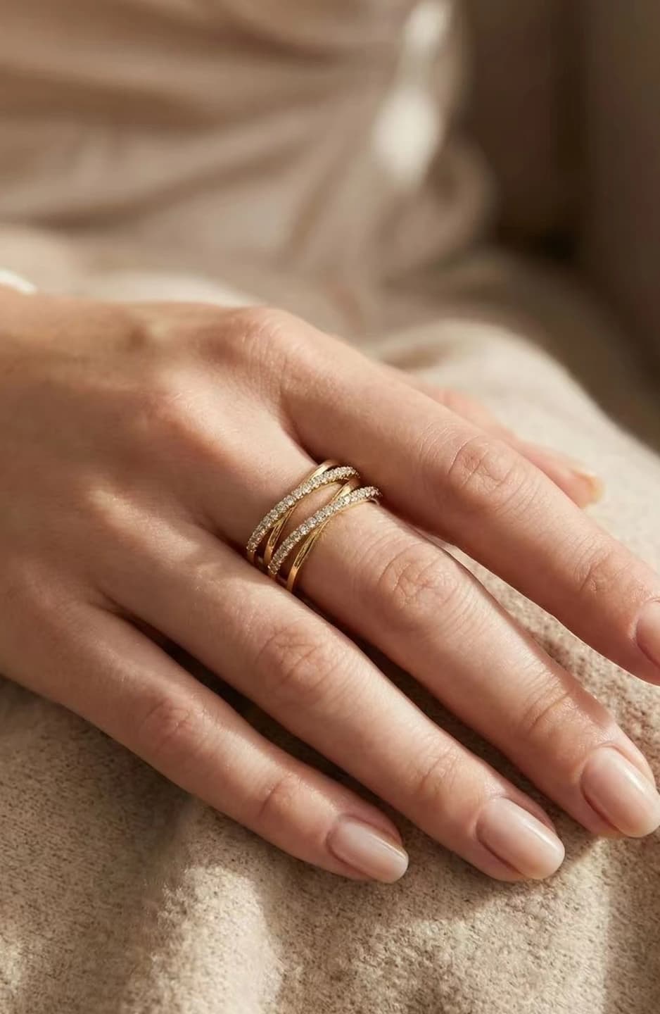 Bague lignes strass