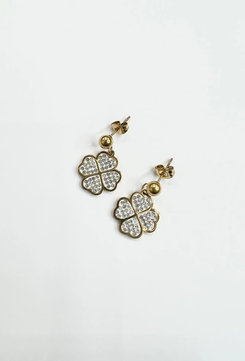Boucle d'oreille trèfle
