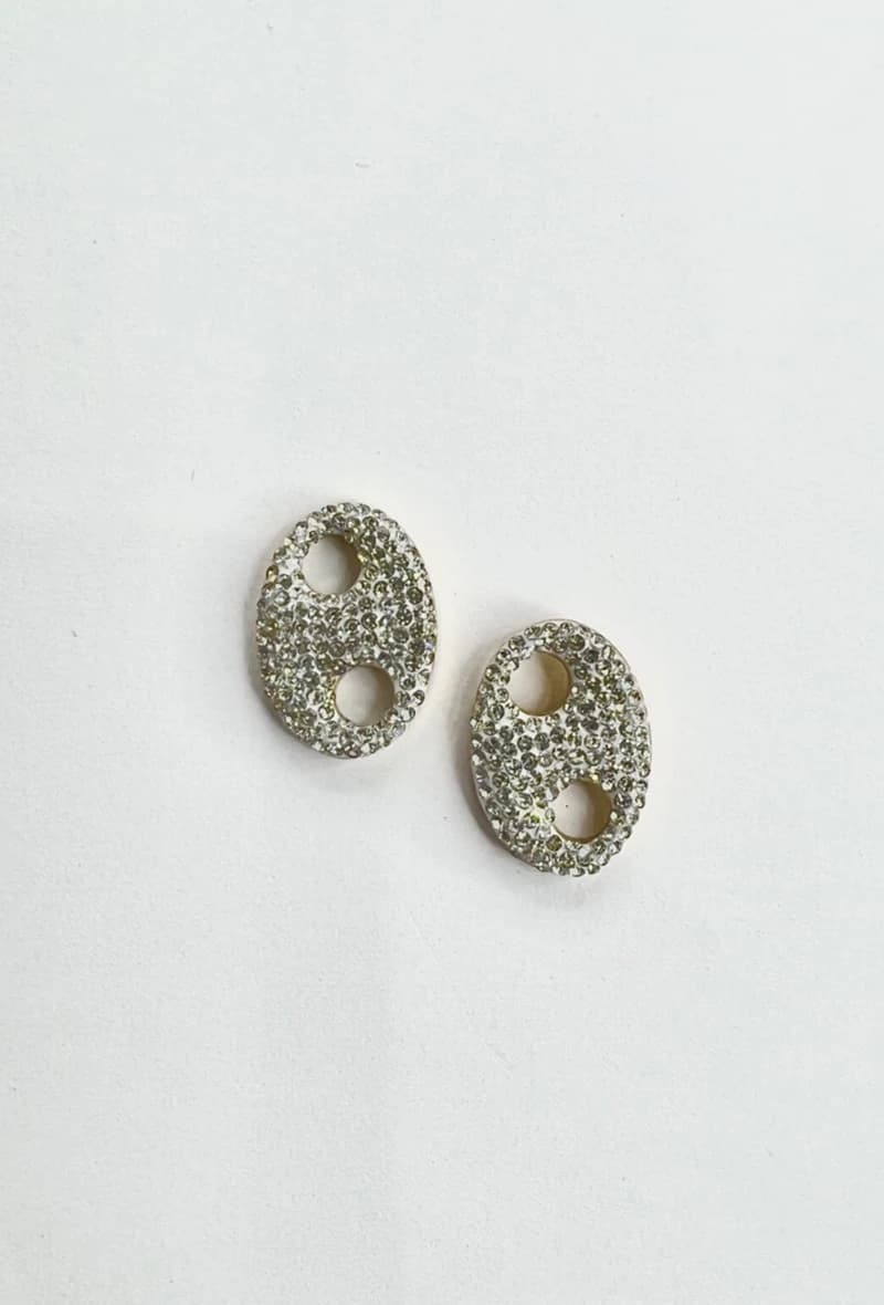 Boucle d'oreille ovale