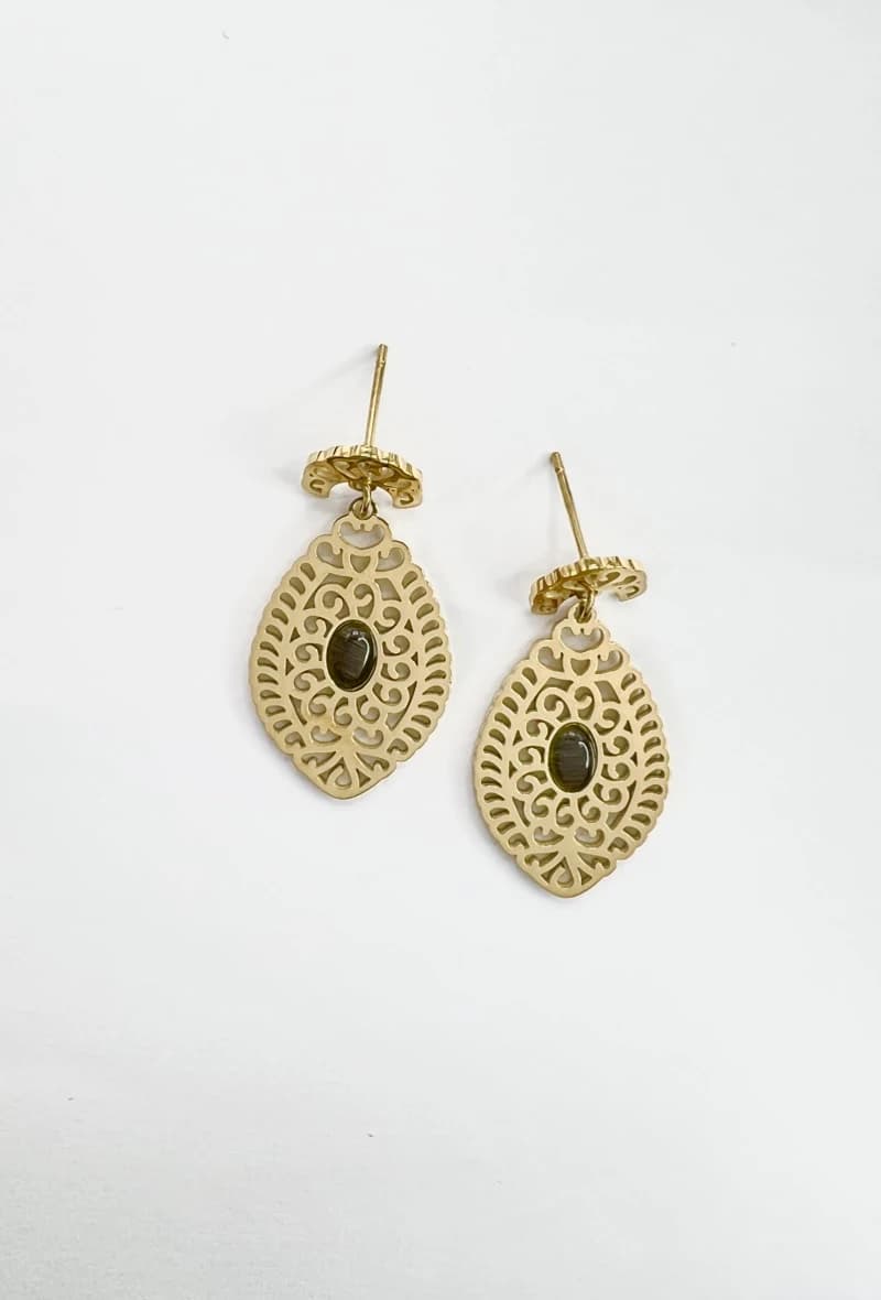 Boucle d'oreille forme orientale