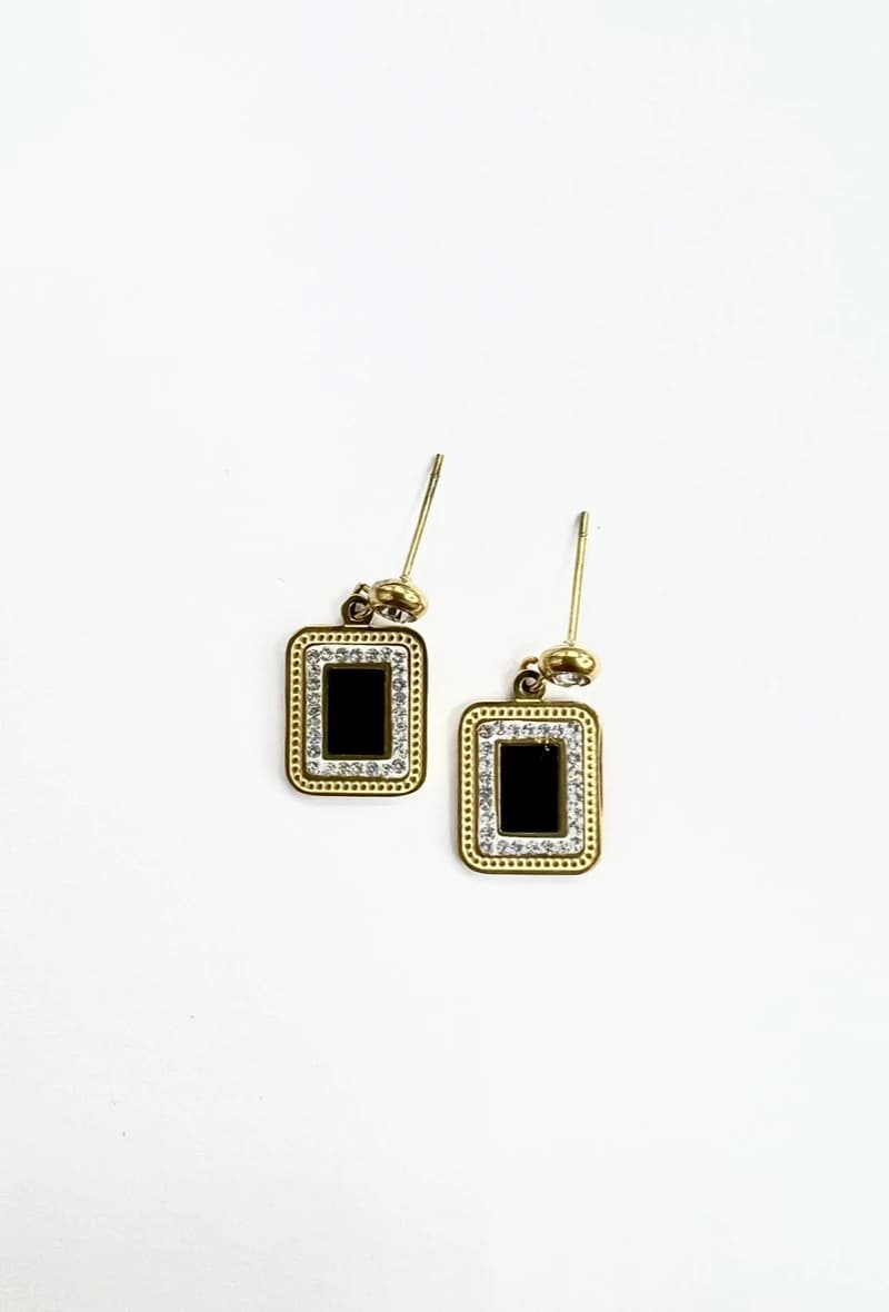 Boucle d'oreille carré