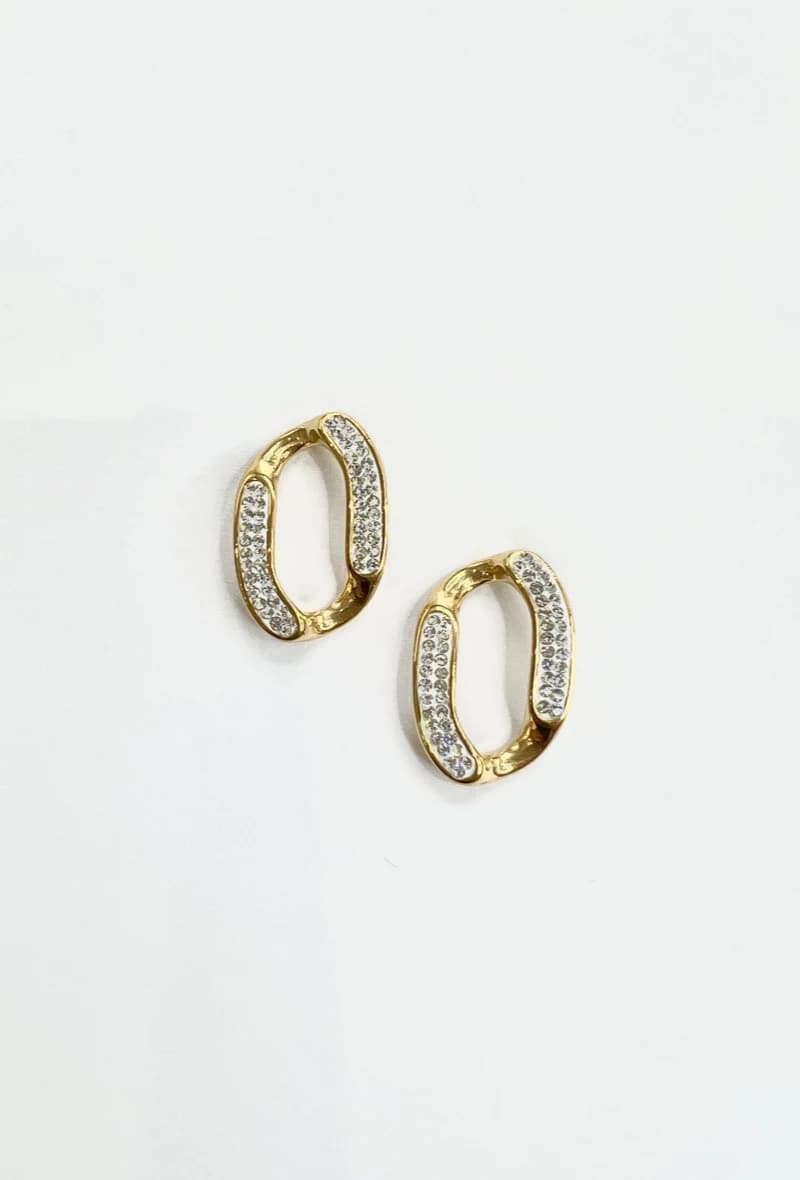 Boucle d'oreille ovale