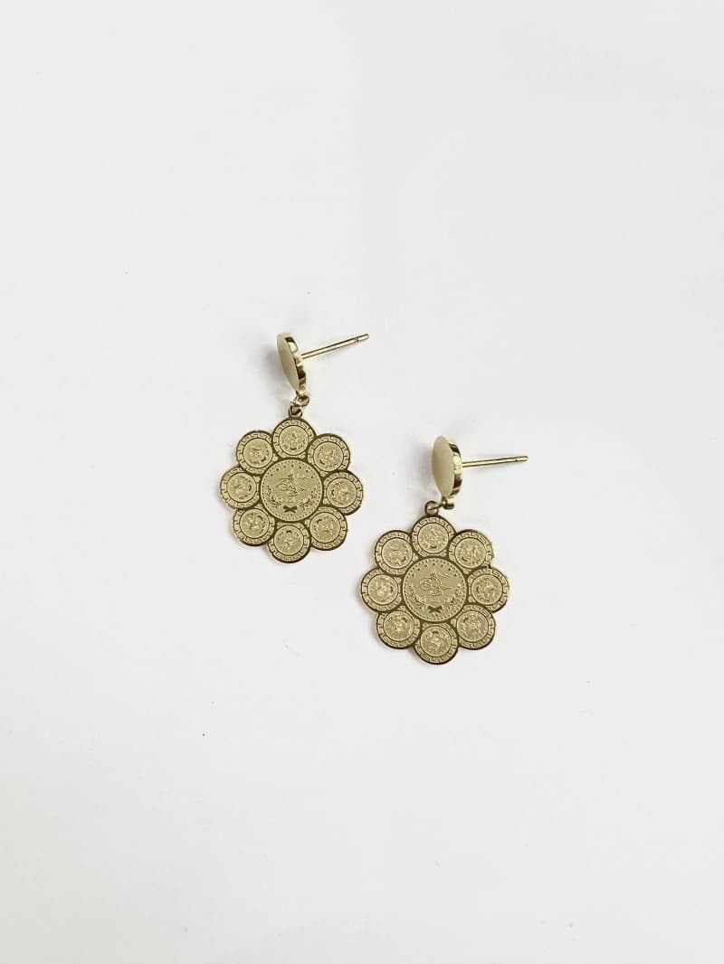 Boucle d'oreille fleur oriental