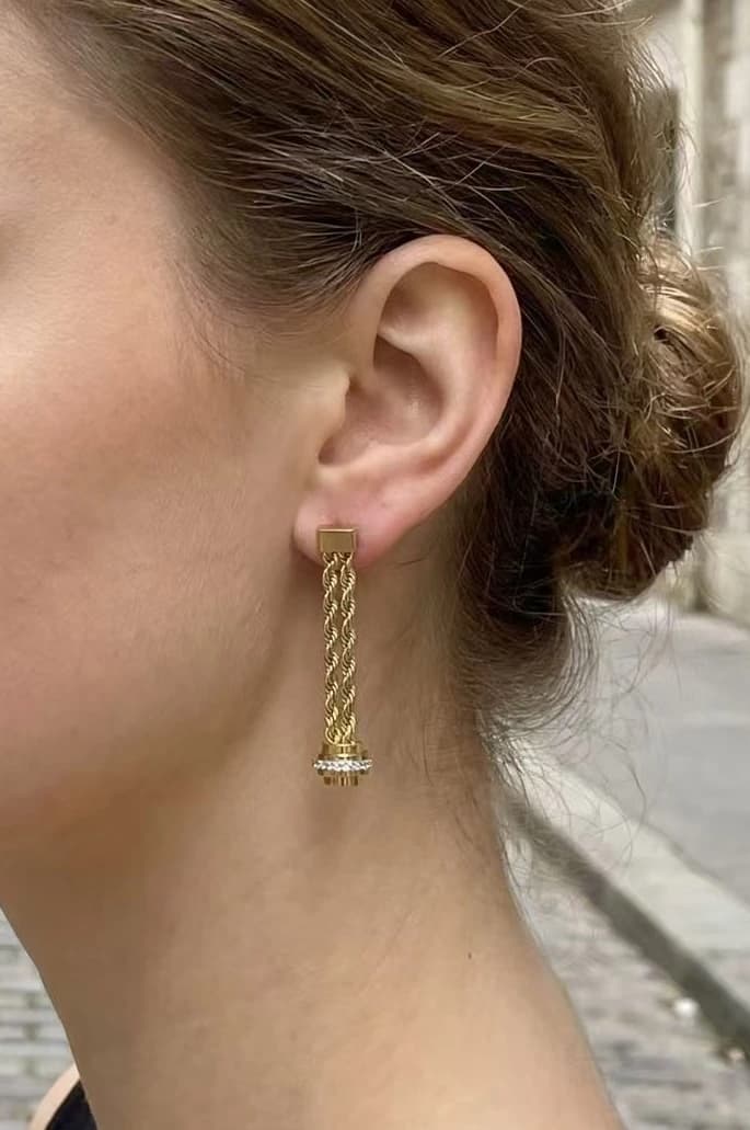 Boucle d'oreille frange
