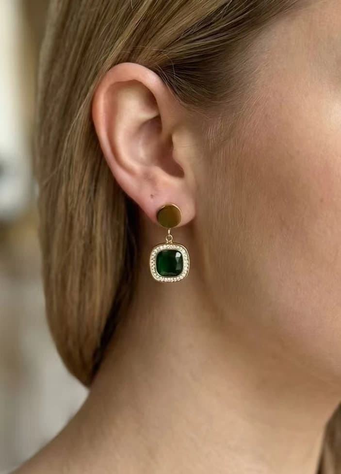 Boucle d'oreille carré
