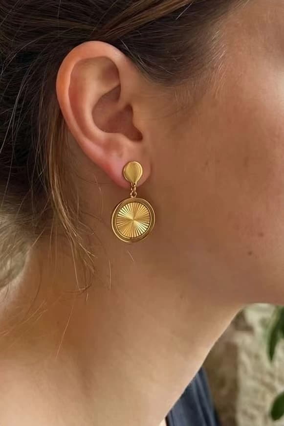 Boucle d'oreille rond cercle doré