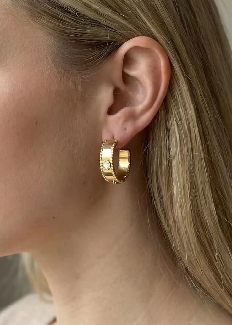 Boucles d'oreilles créole fleur