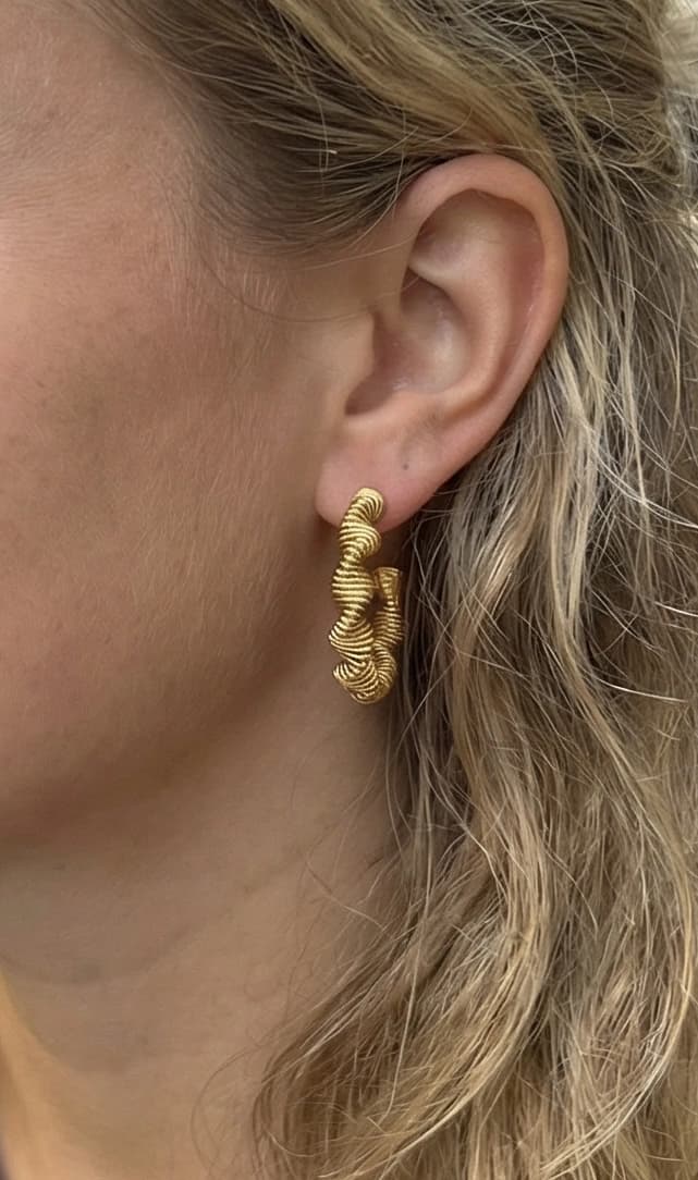 Boucle d'oreille créole ressort