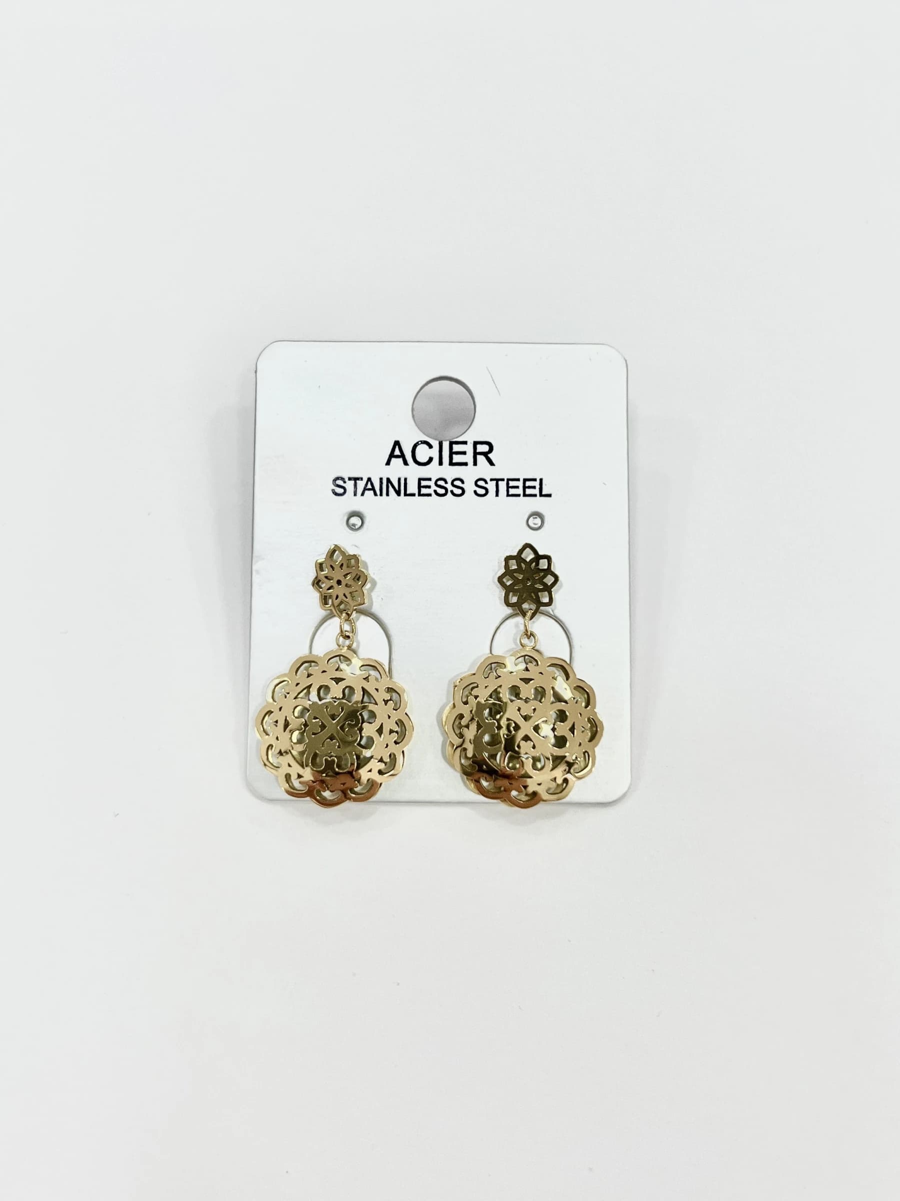 Boucle d'oreille rond oriental bombé