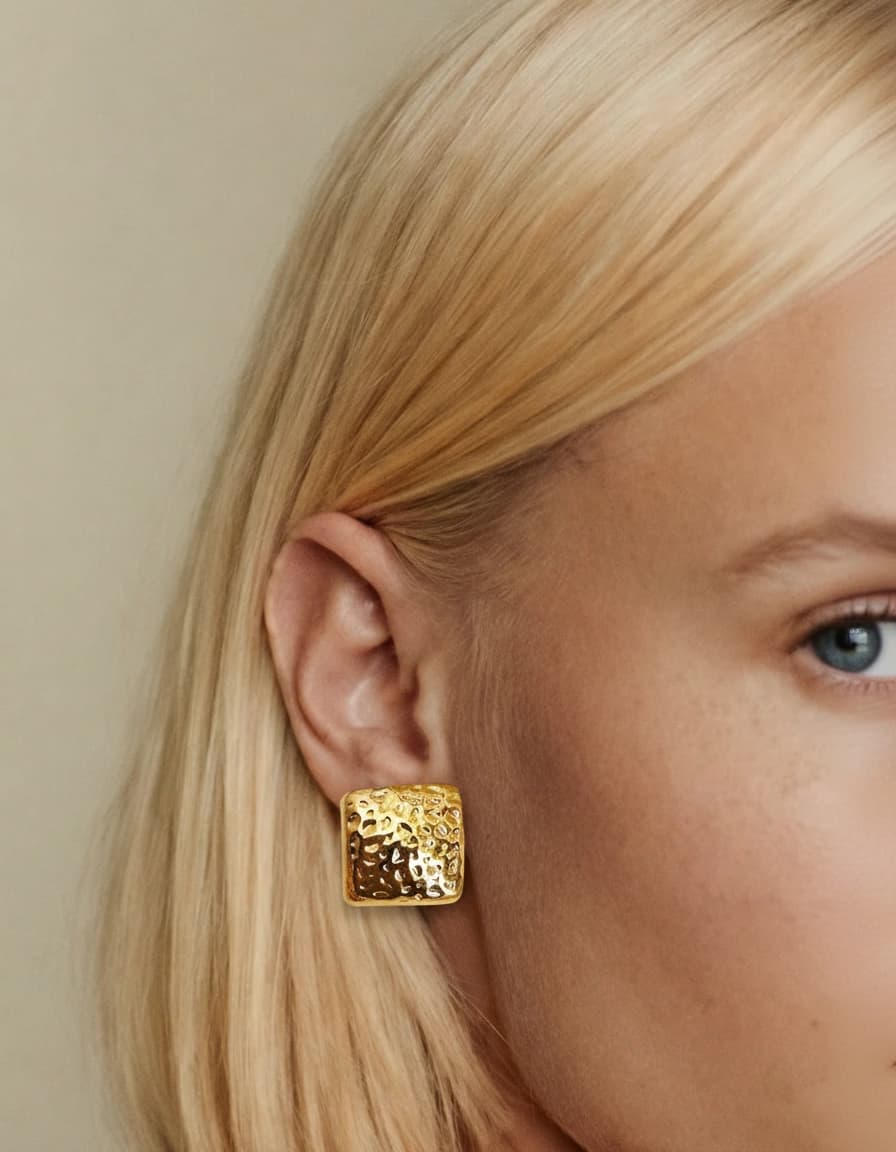 Boucle d'oreille carré