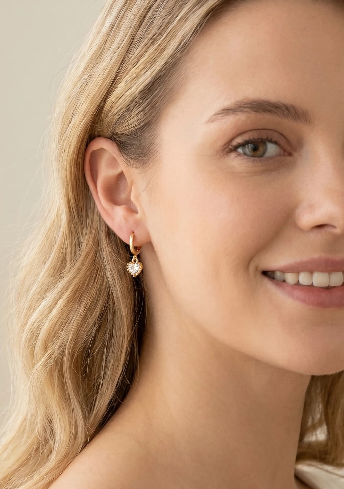 Boucles d'oreilles coeur strass lot