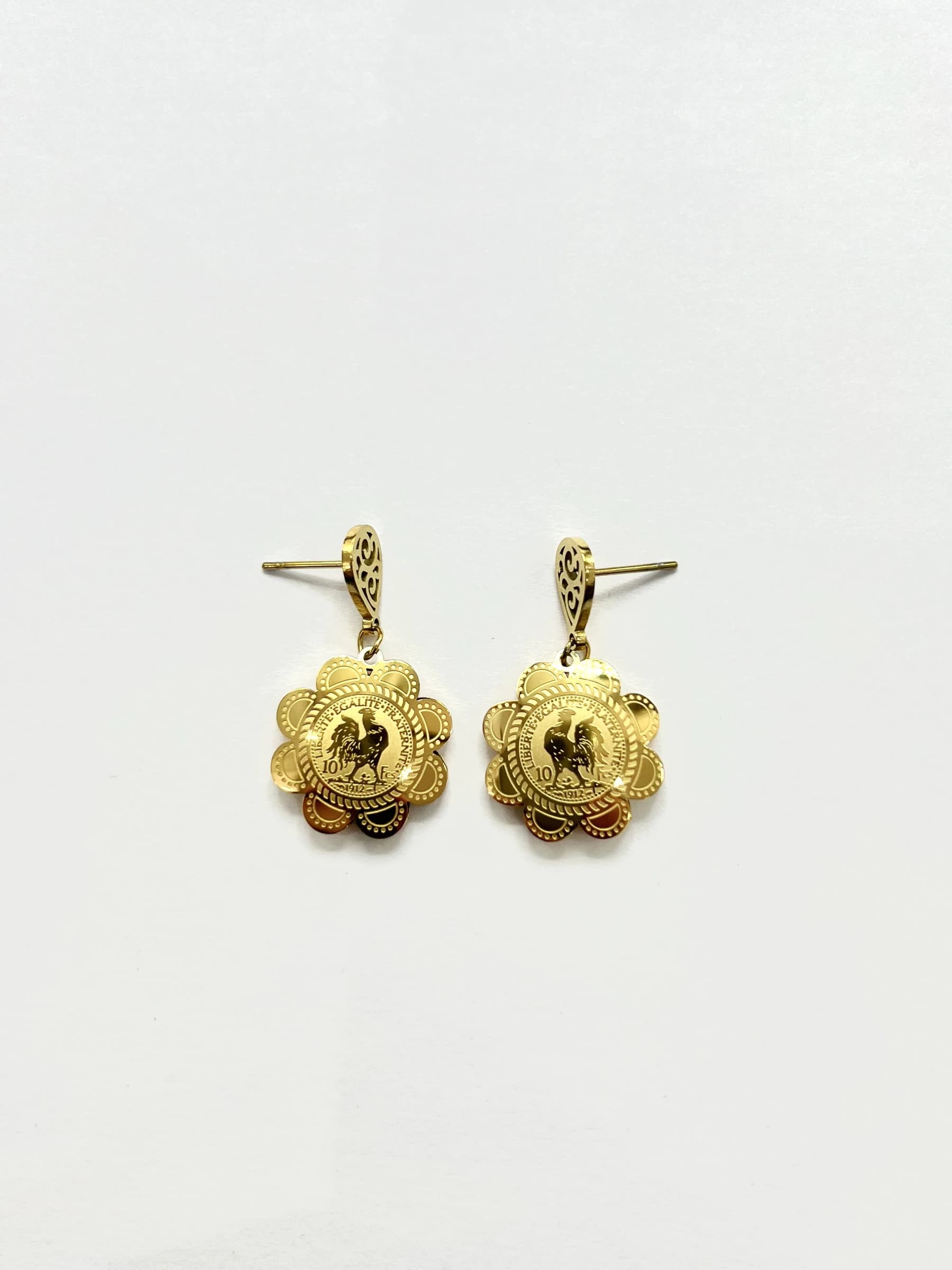 Boucle d'oreille coq fleur