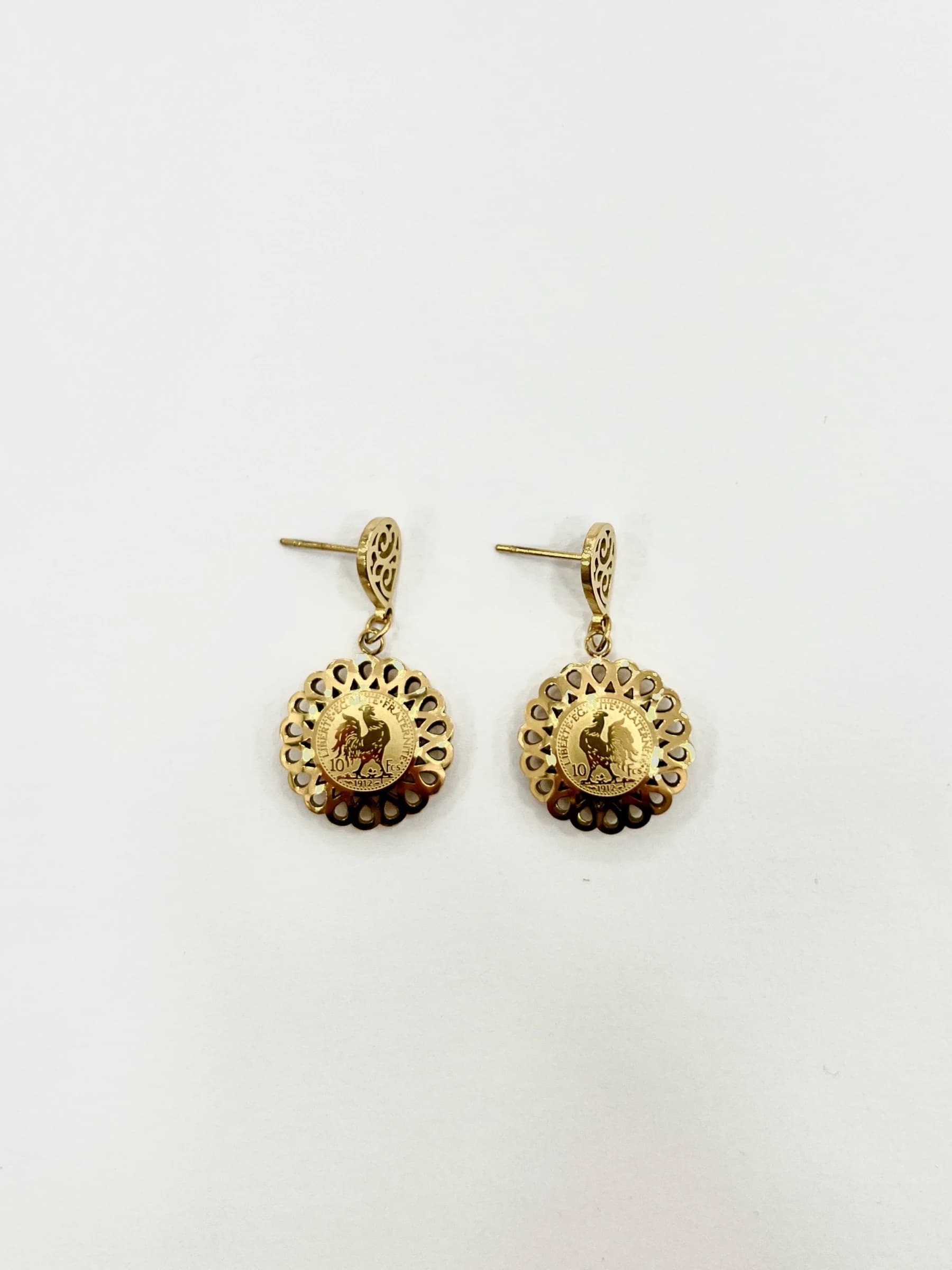 Boucle d'oreille coq fleur