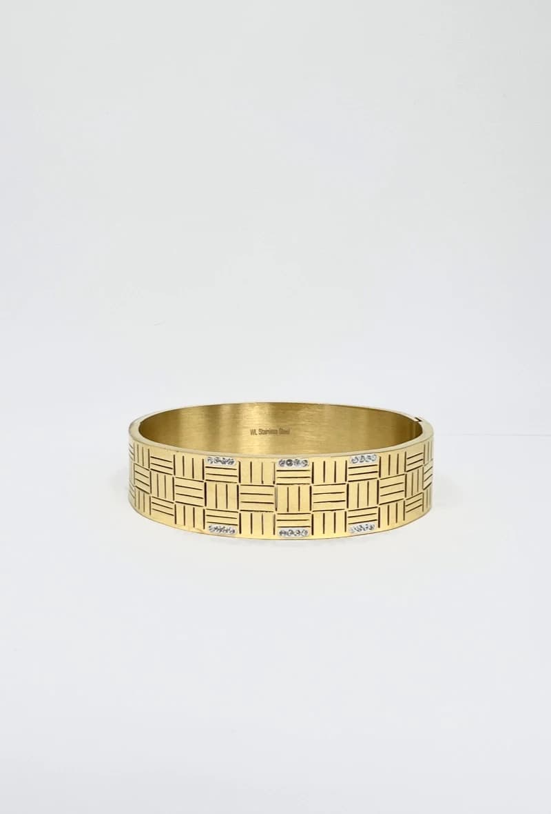 Bracelet large strié