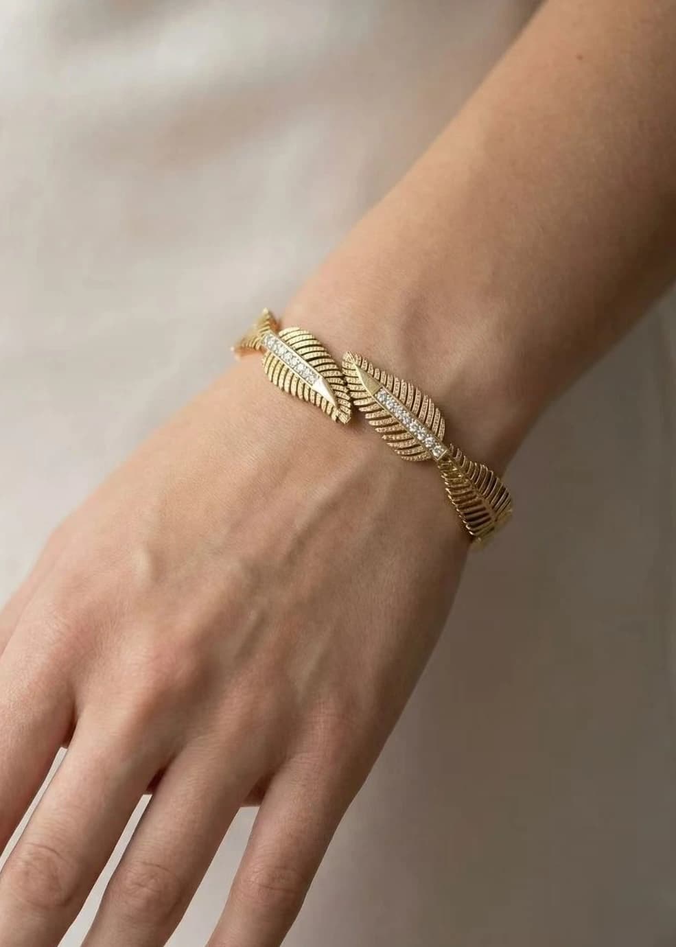 Bracelet jonc feuille