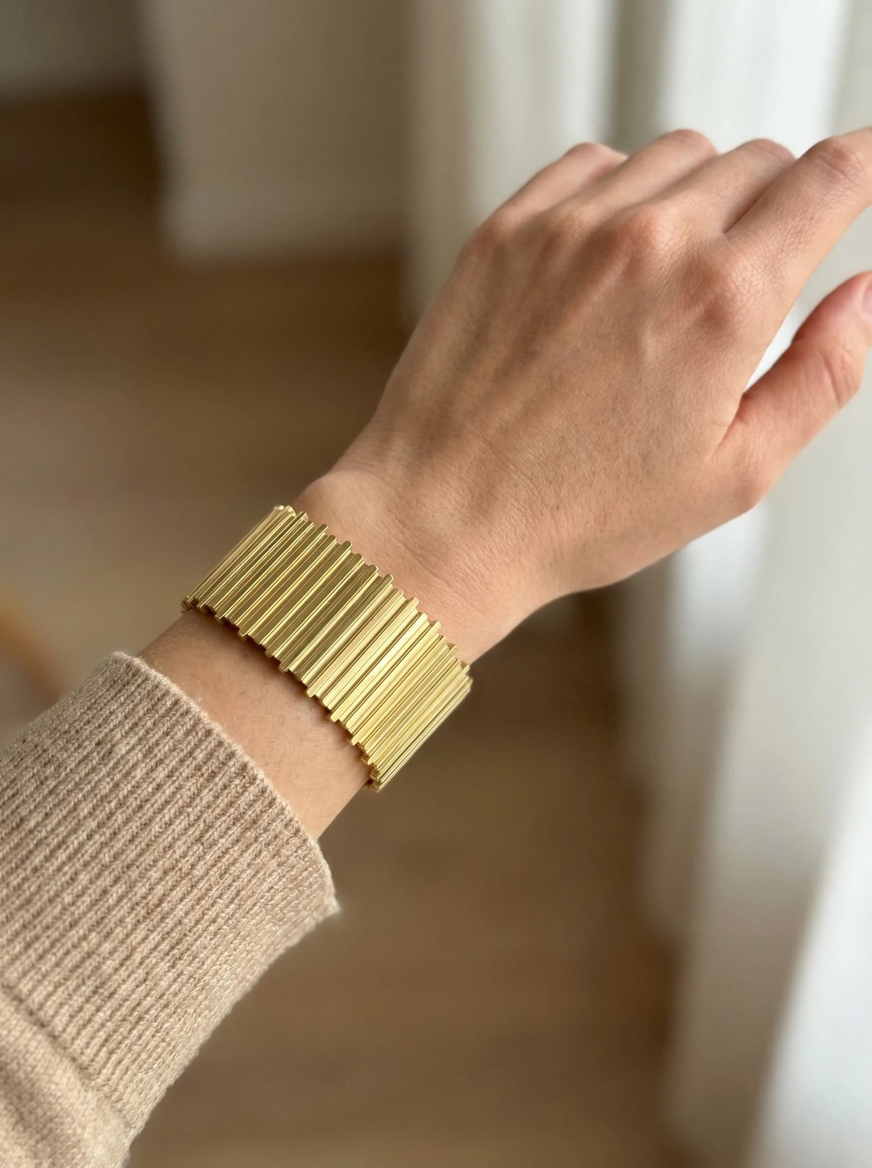 Bracelet jonc lignes