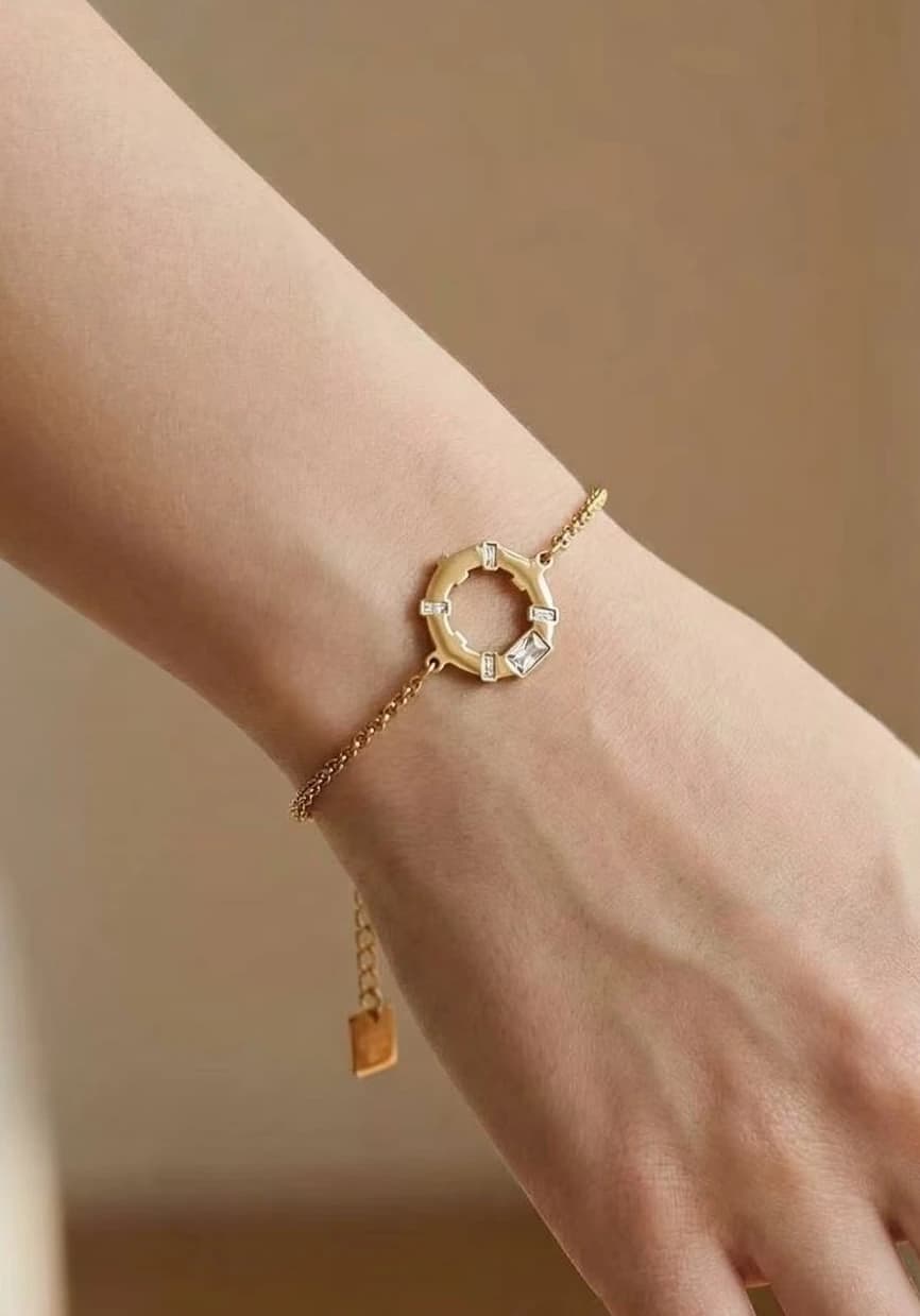 Bracelet gouvernail