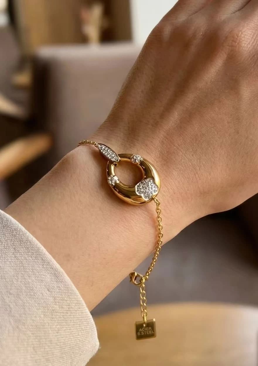 Bracelet goutte strass