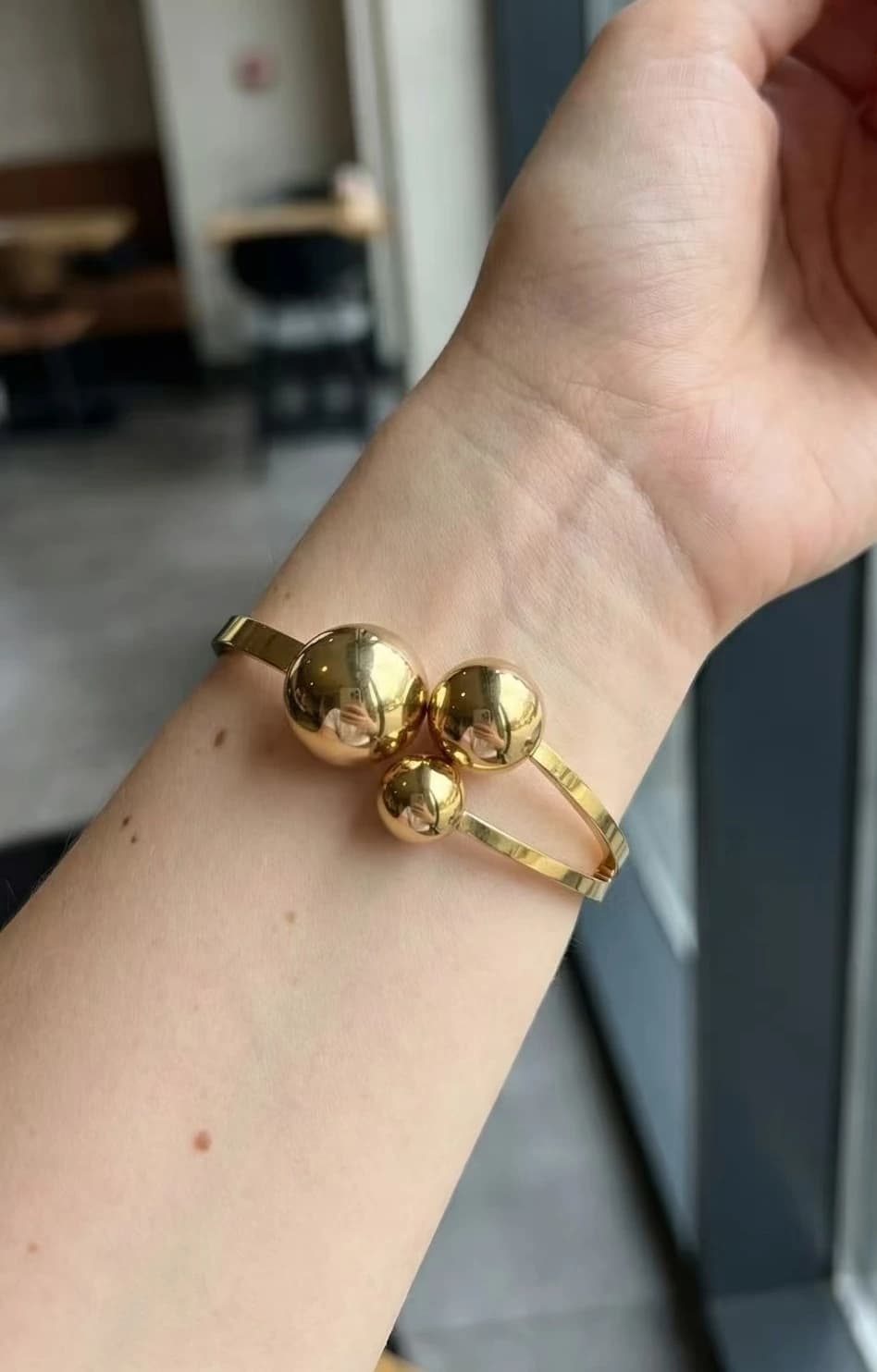 Bracelet jonc 3 boules