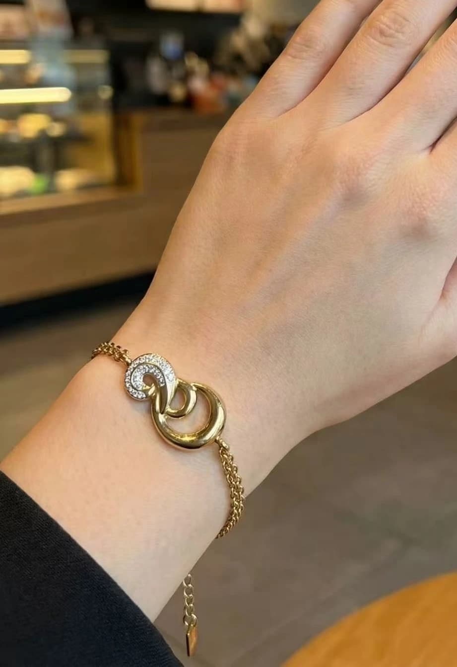 Bracelet motif infini