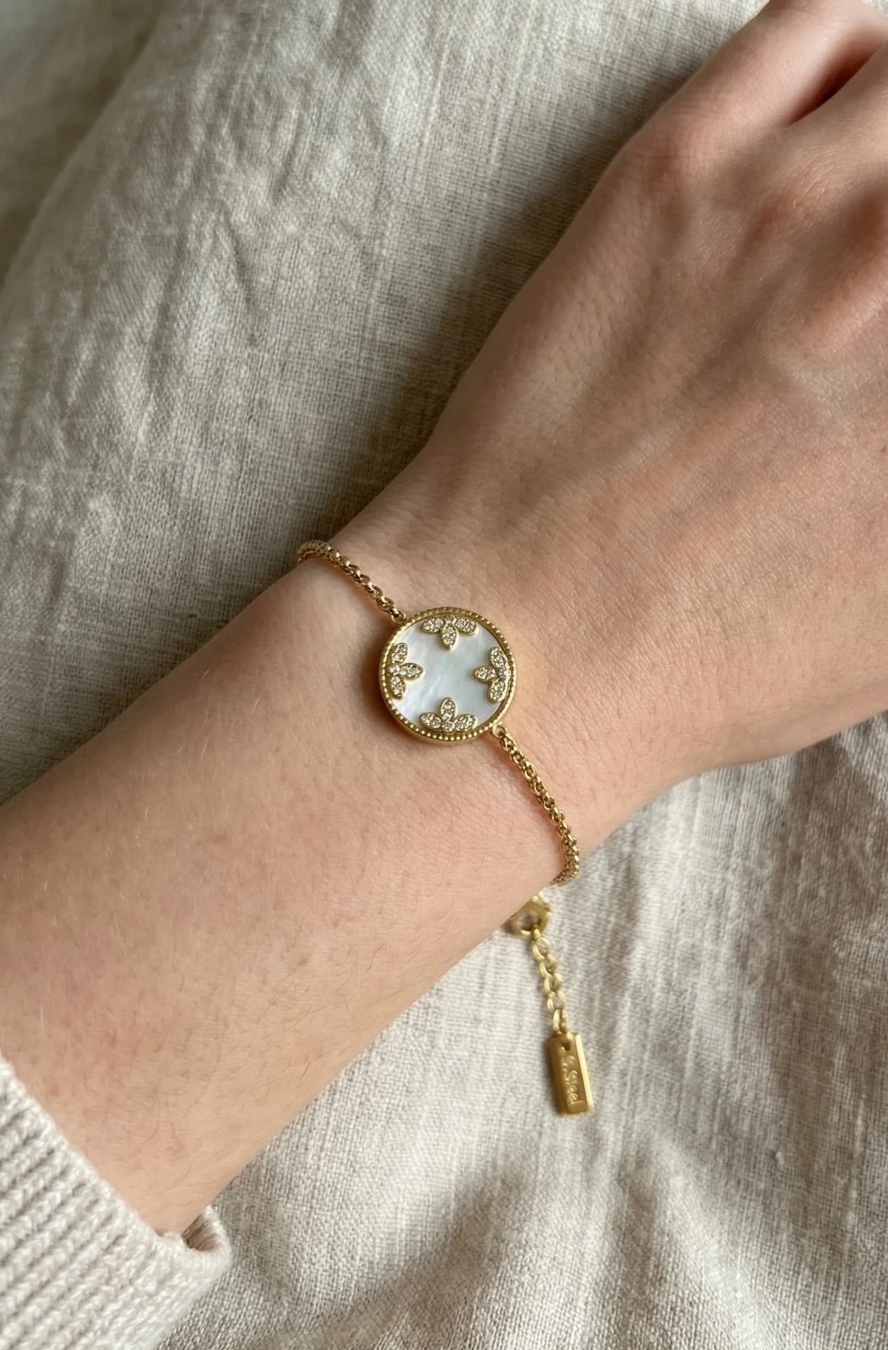 Bracelet rond feuille nacre