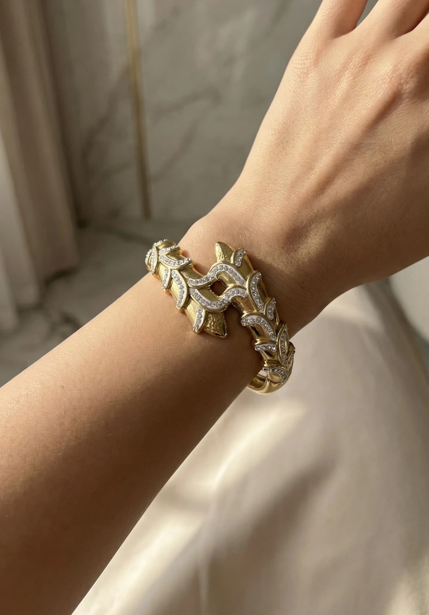 Bracelet jonc feuille