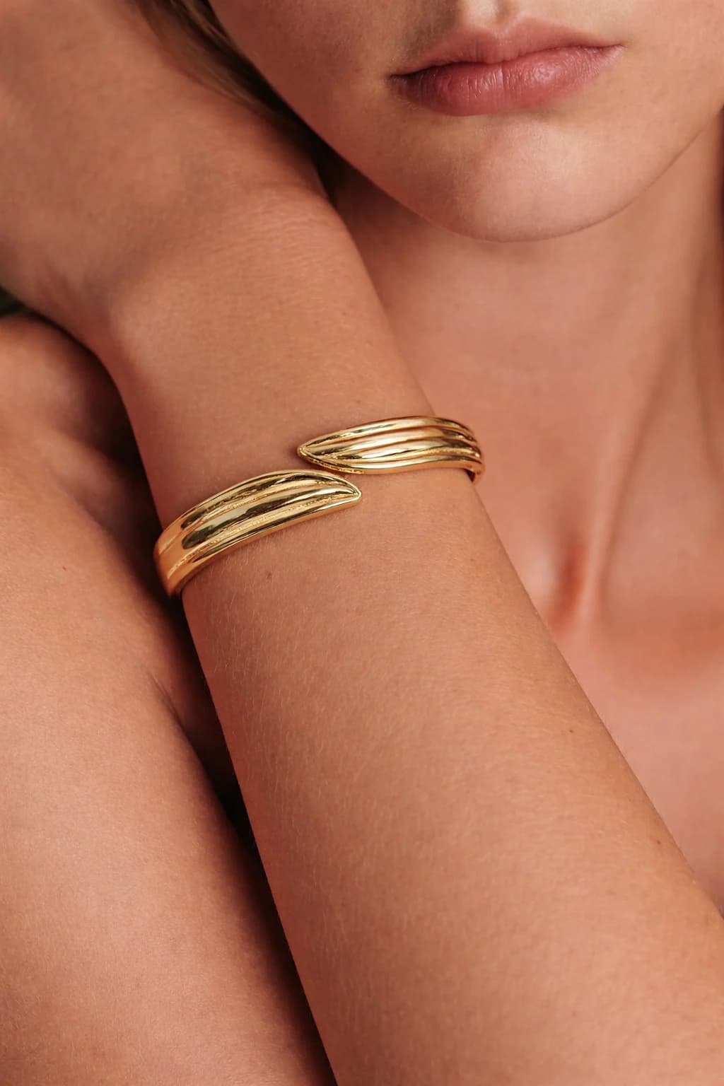 Bracelet jonc aile