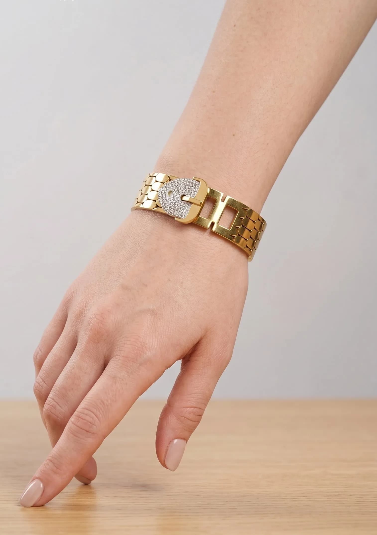Bracelet jonc ceinture strass