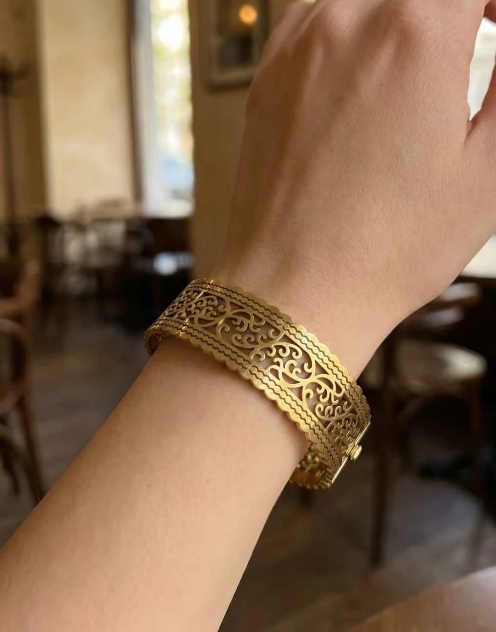 Bracelet jonc spirale oriental