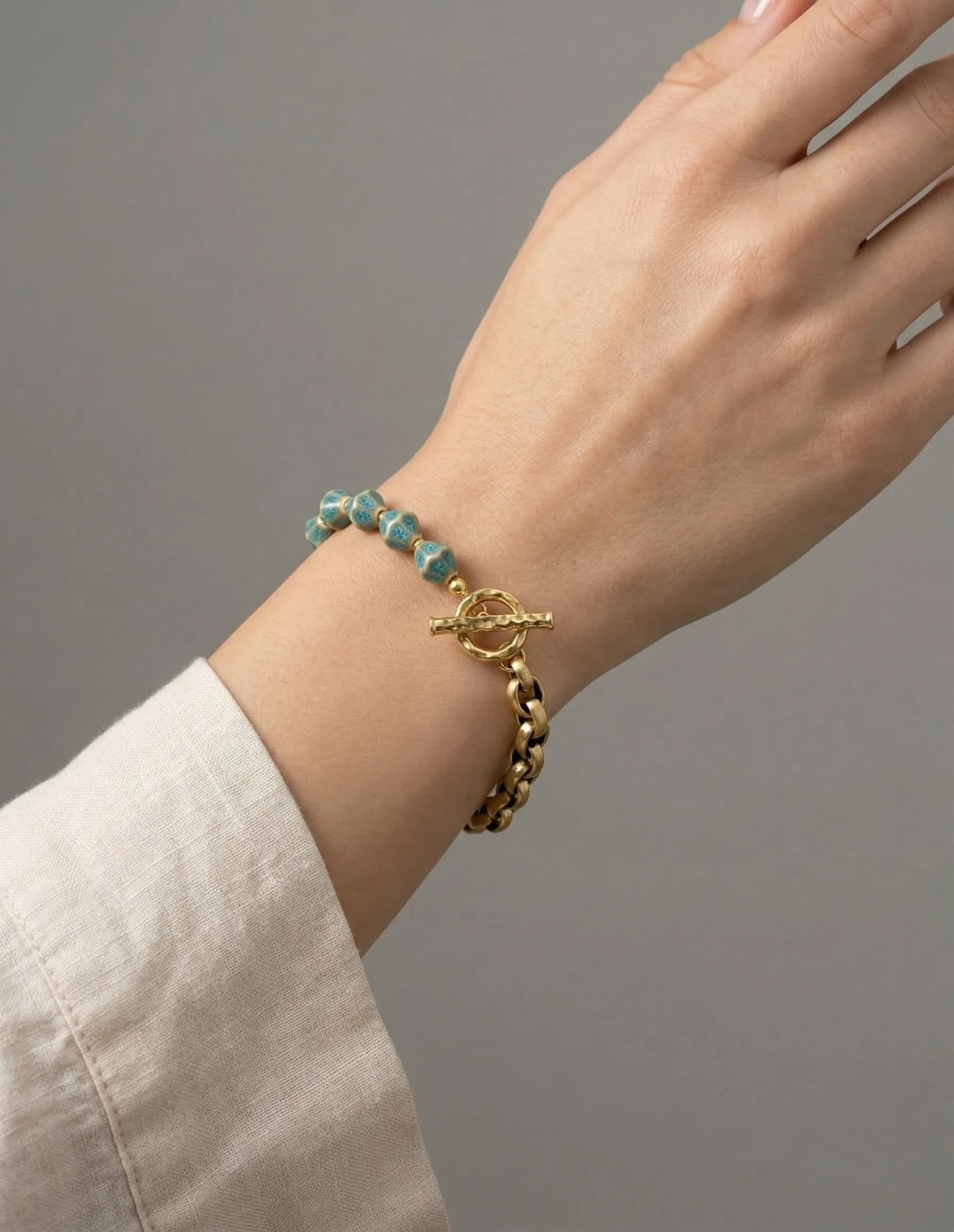 Bracelet chaîne doré coloré