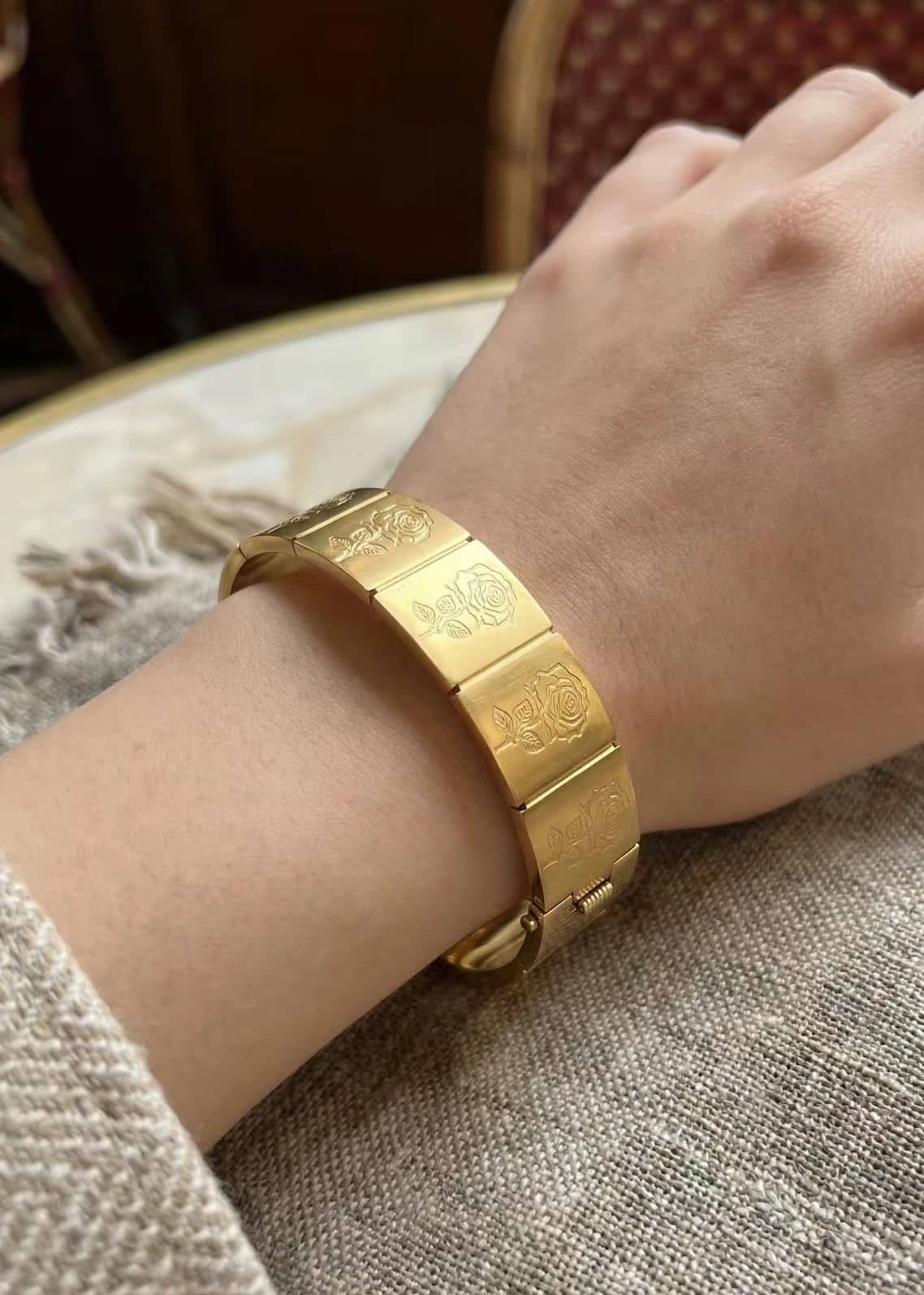 Bracelet jonc fleur