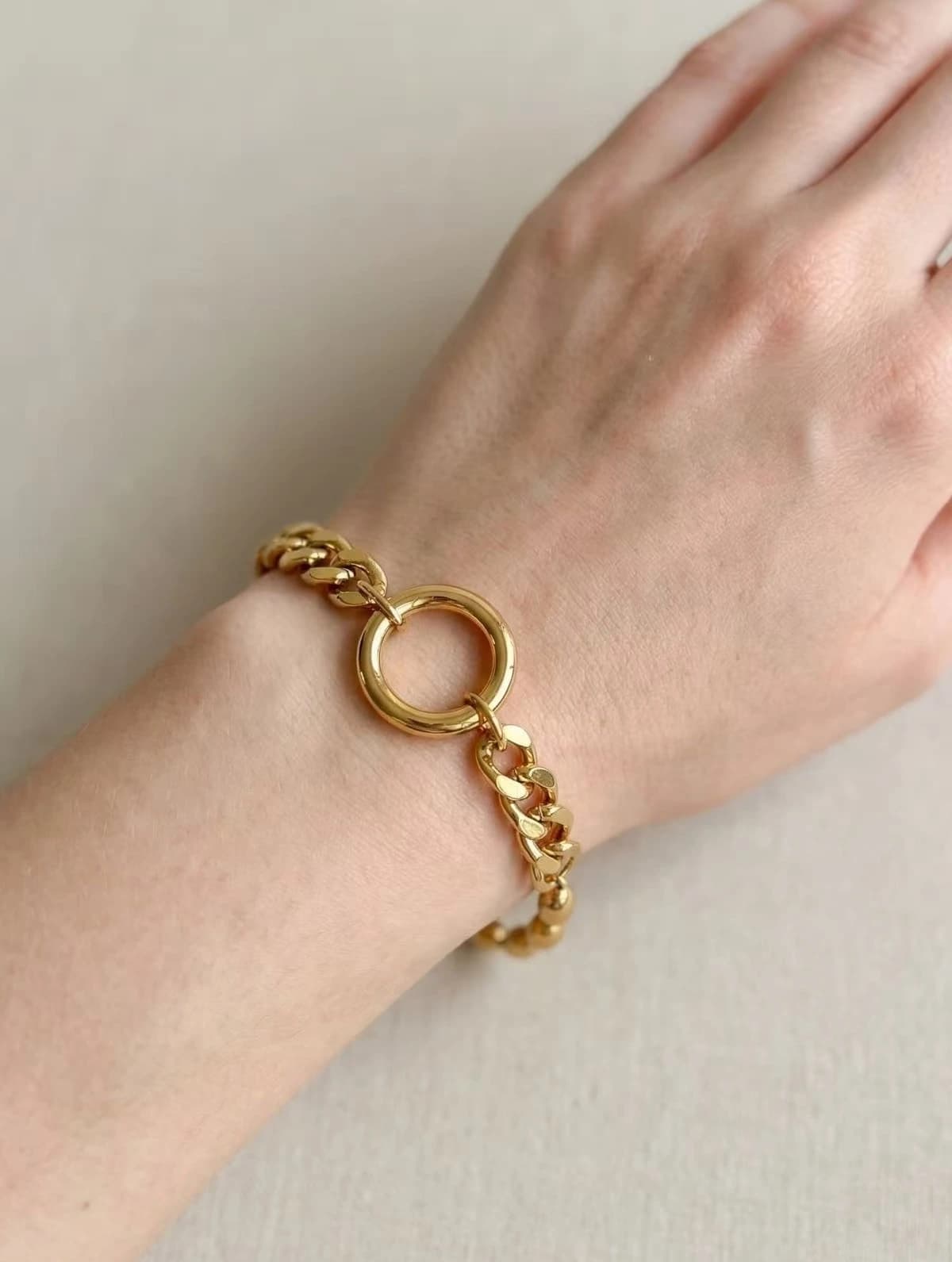 Bracelet cercle lien