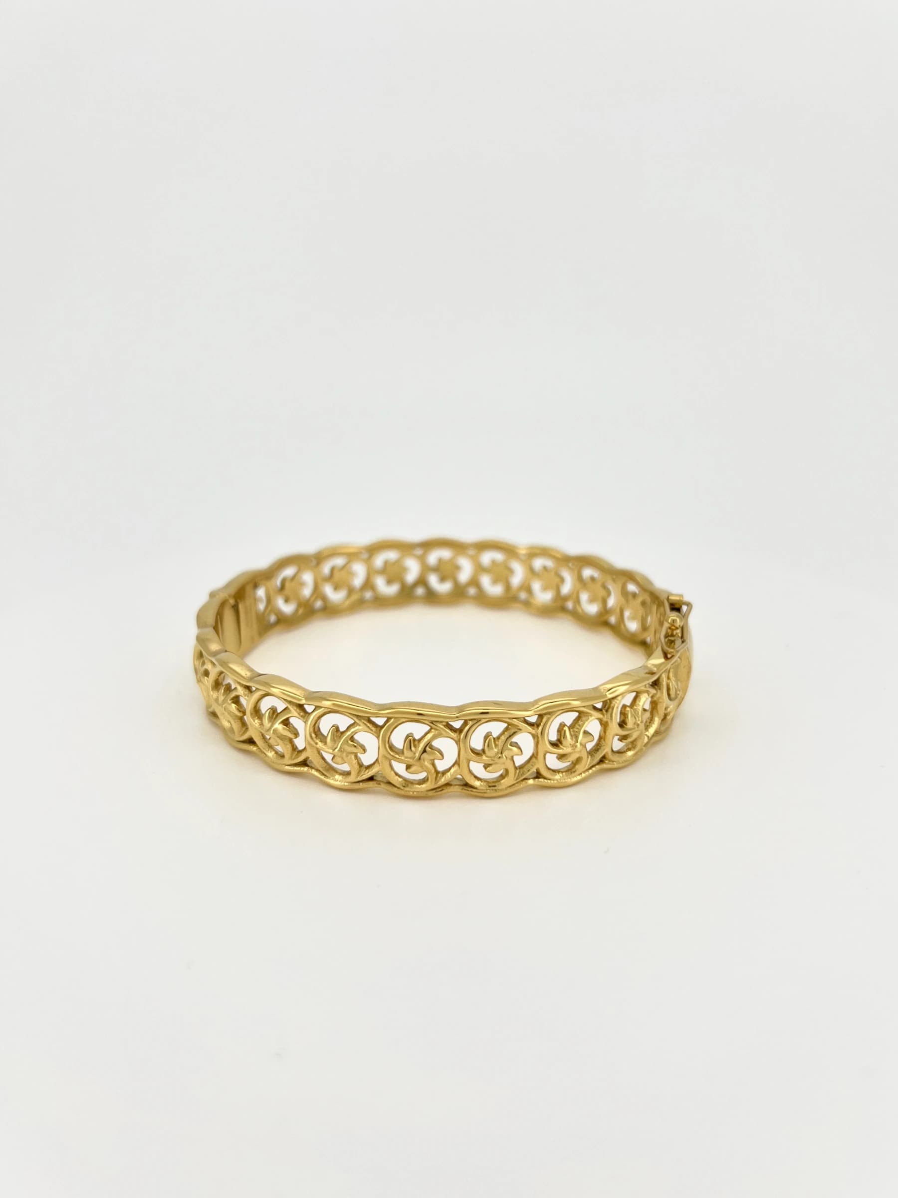 Bracelet jonc oriental cercle spirale