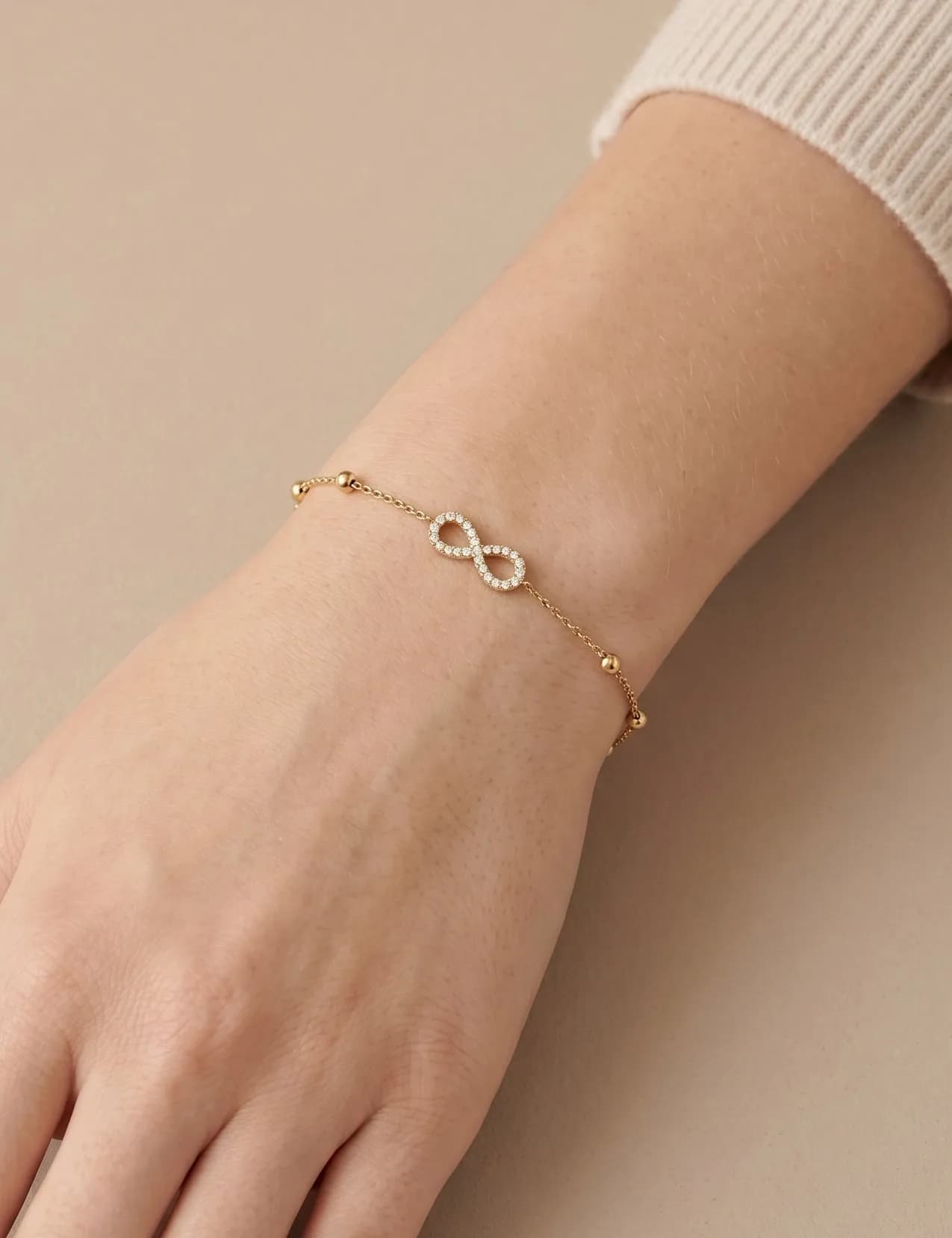 Bracelet infini strass