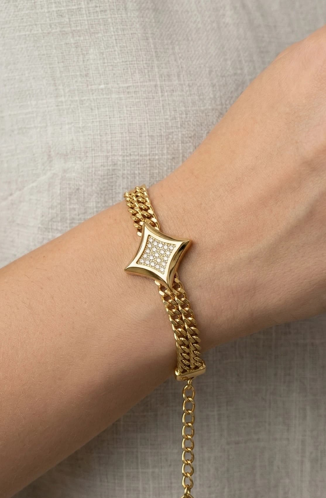 Bracelet carré oriental