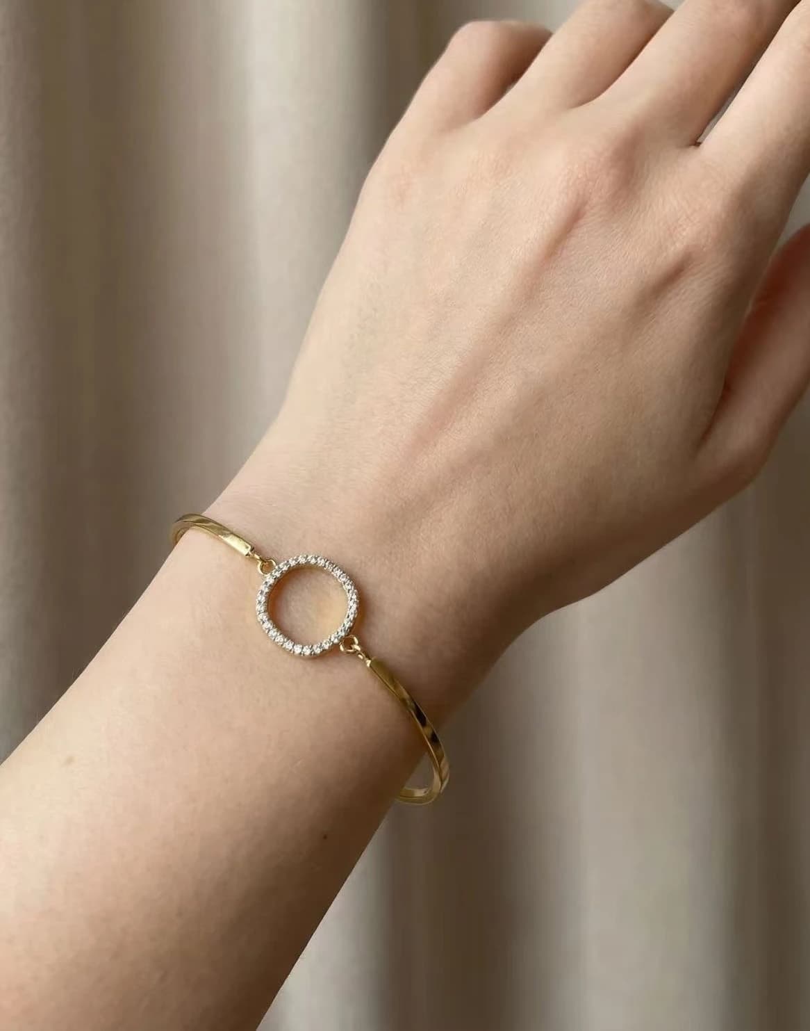 Bracelet carré strass