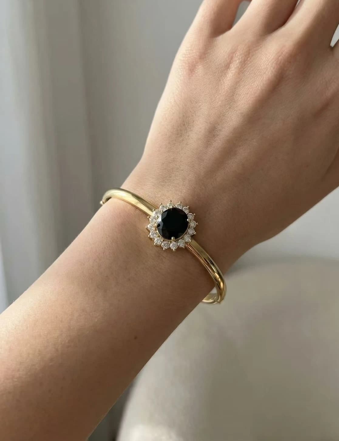 Bracelet jonc marquise