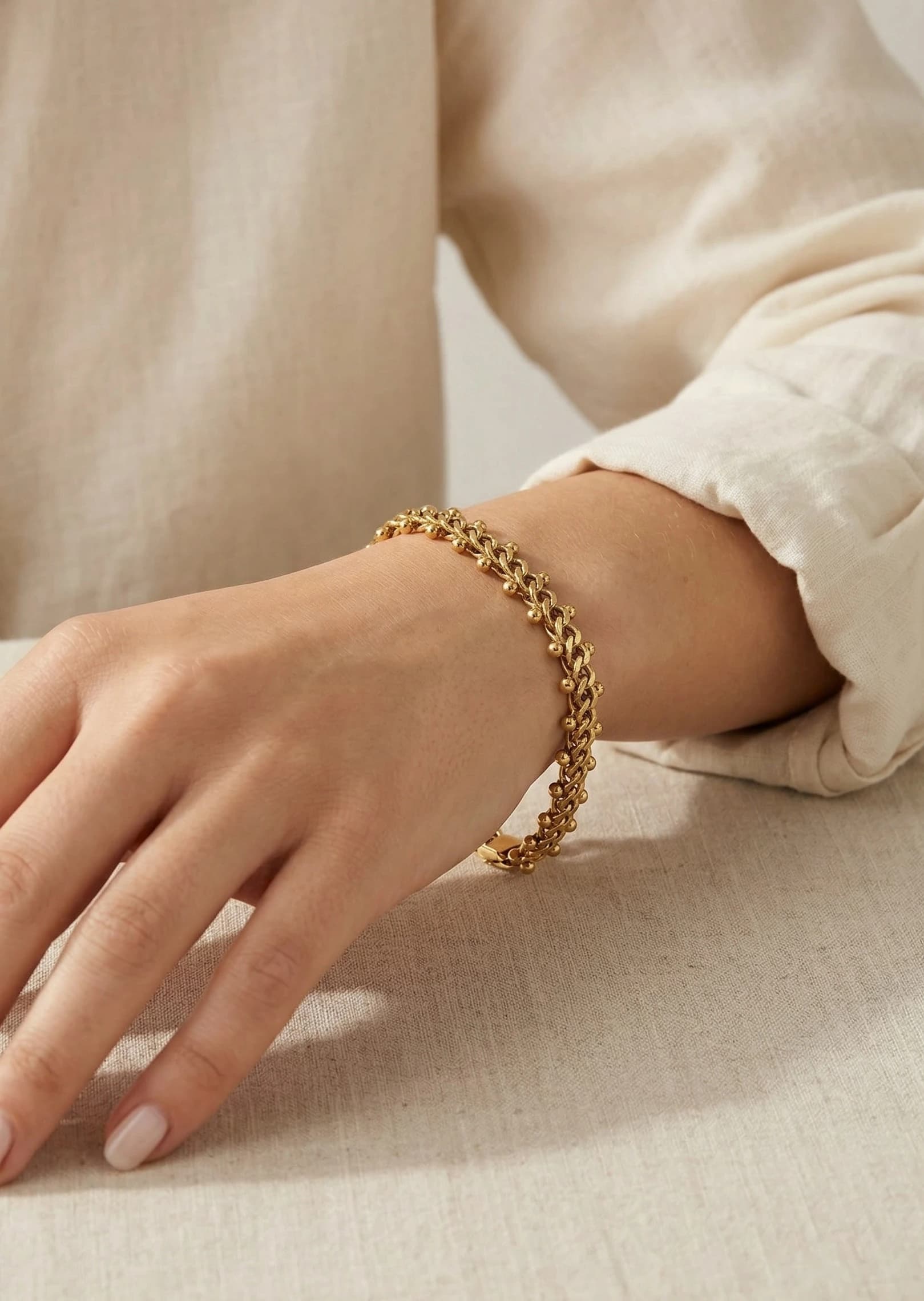 Bracelet chaine mailles entrelacés