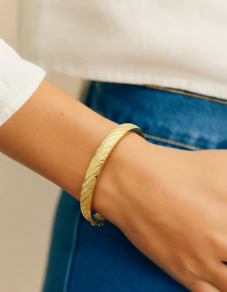 Bracelet jonc lignes