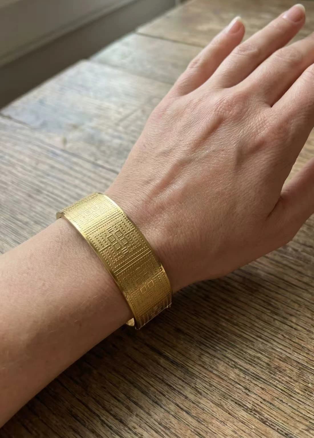 Bracelet jonc carré