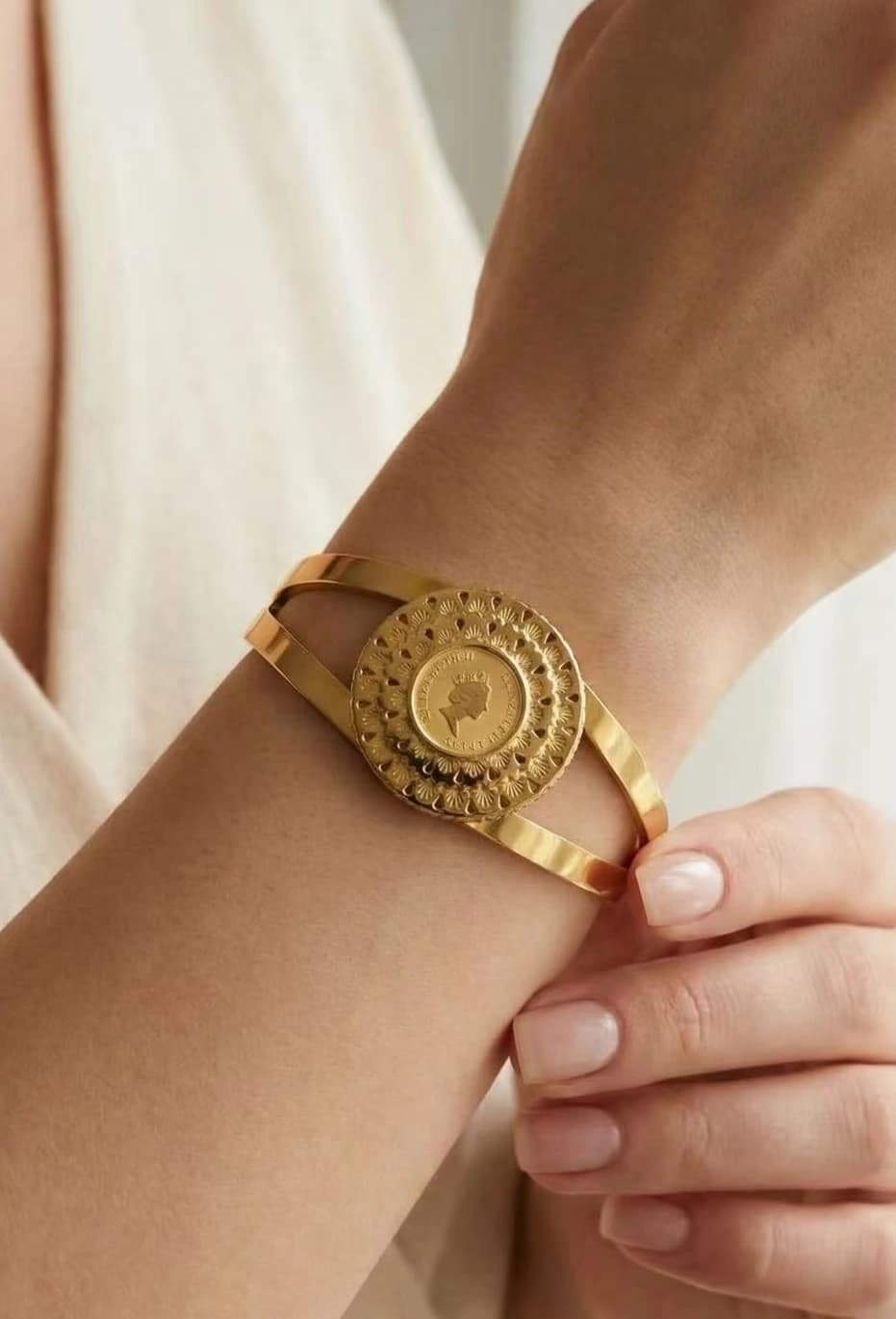 Bracelet jonc Elizabeth rond