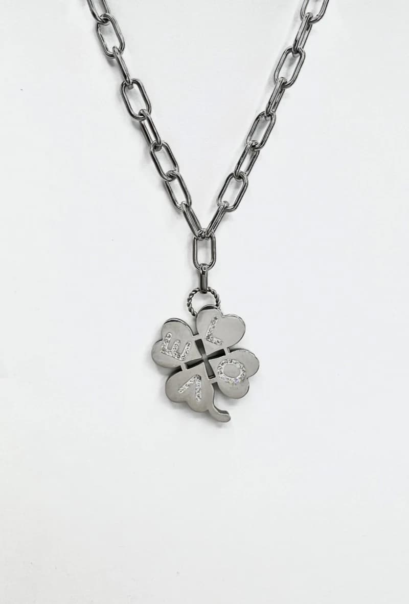 Collier trèfle love