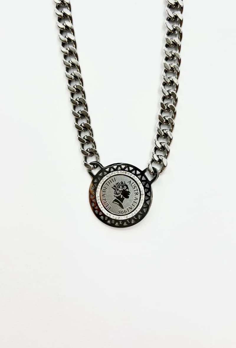 Collier Elizabeth